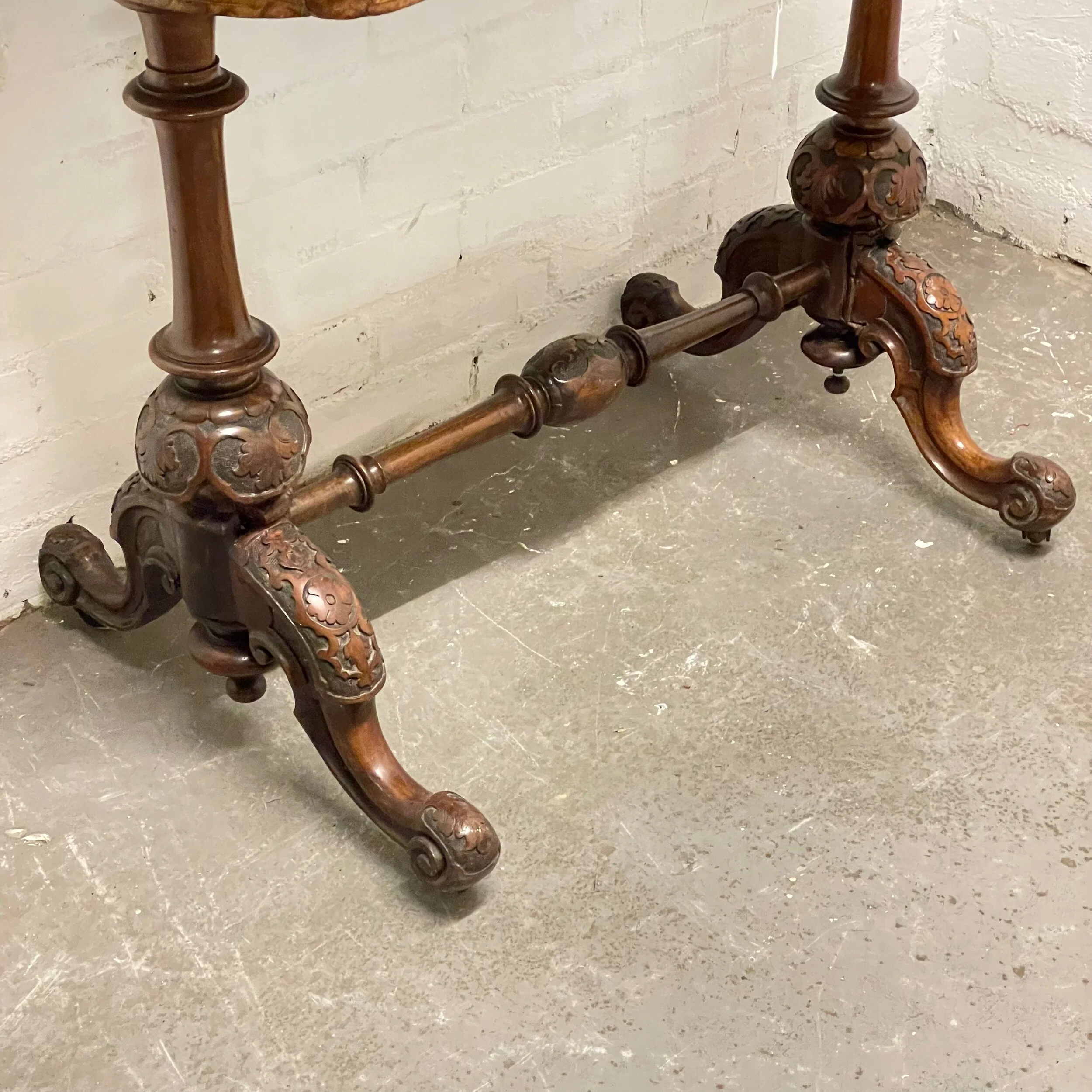 010FC461-D3D3-4183-BC3F-A7FE5356F47E