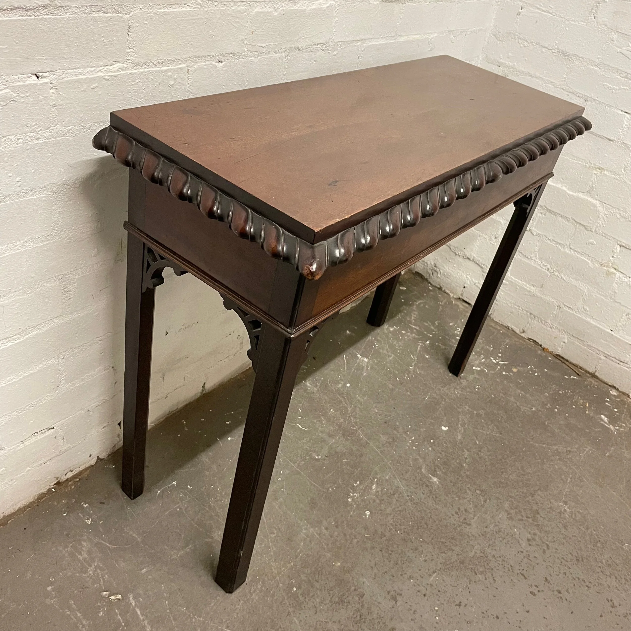 FD515699-1601-46A4-A976-C9CC11E8A69E