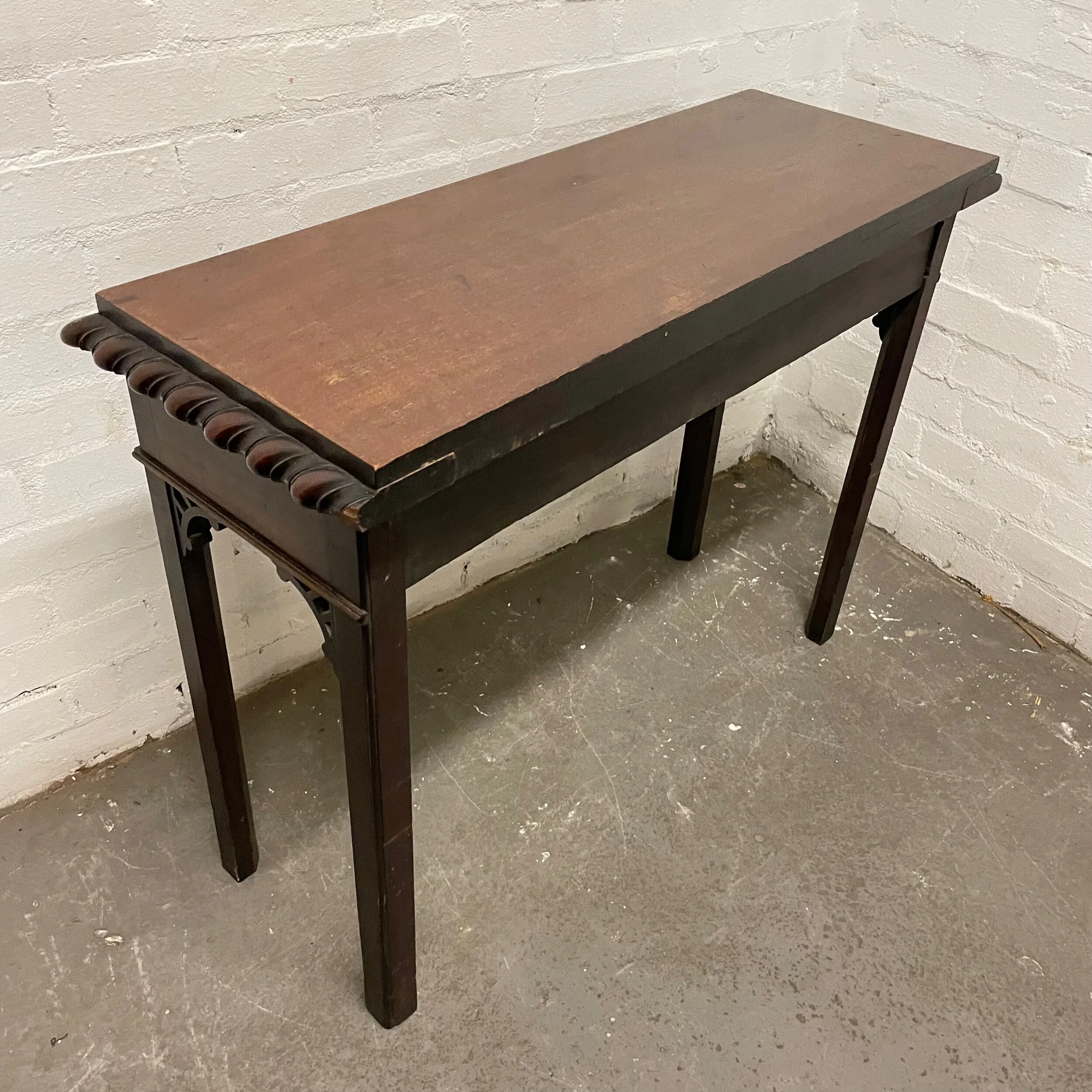 E36ADF60-73CF-4123-924E-829122B14F1B