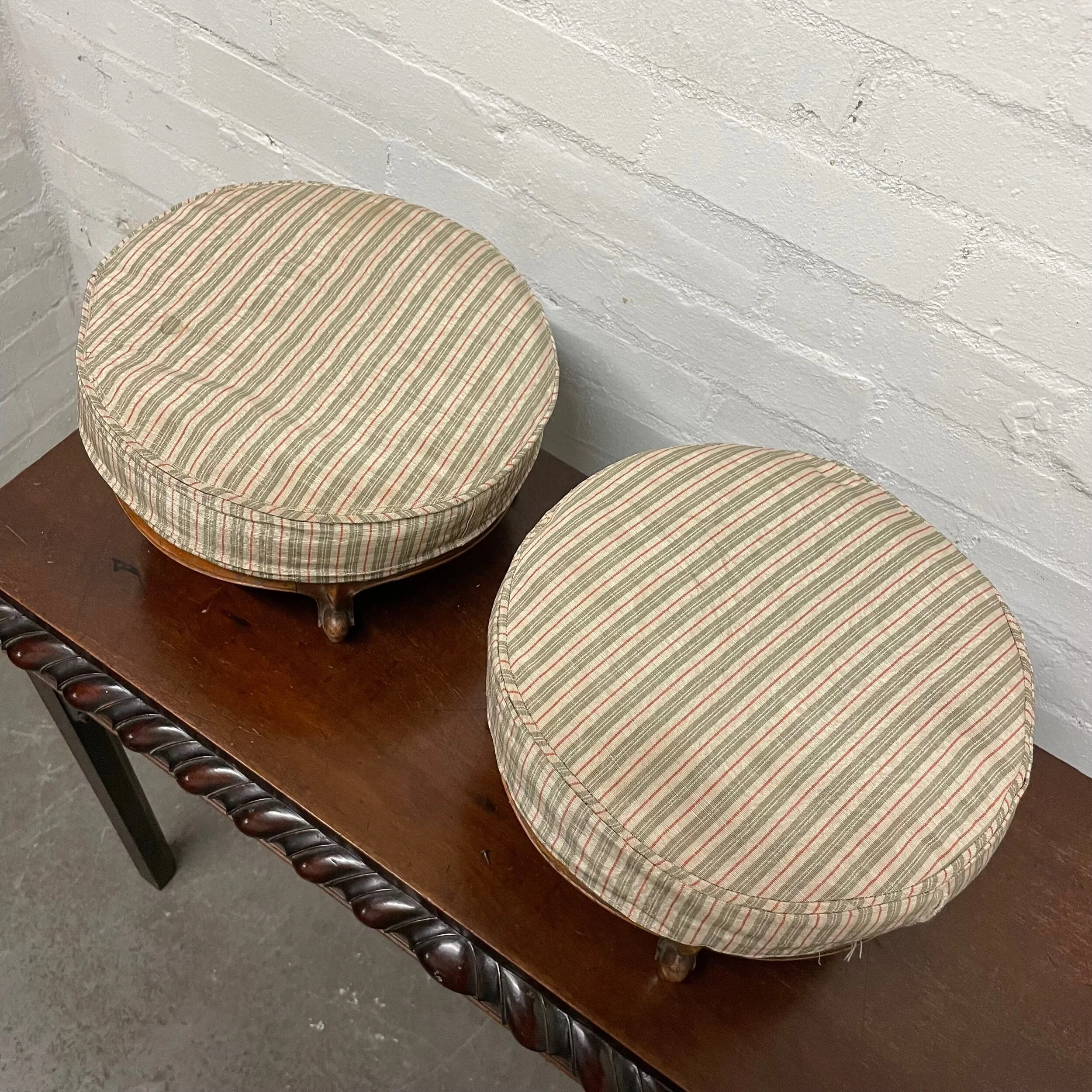 2D37BF83-B1BE-48CE-B4BC-6DE57749DB90