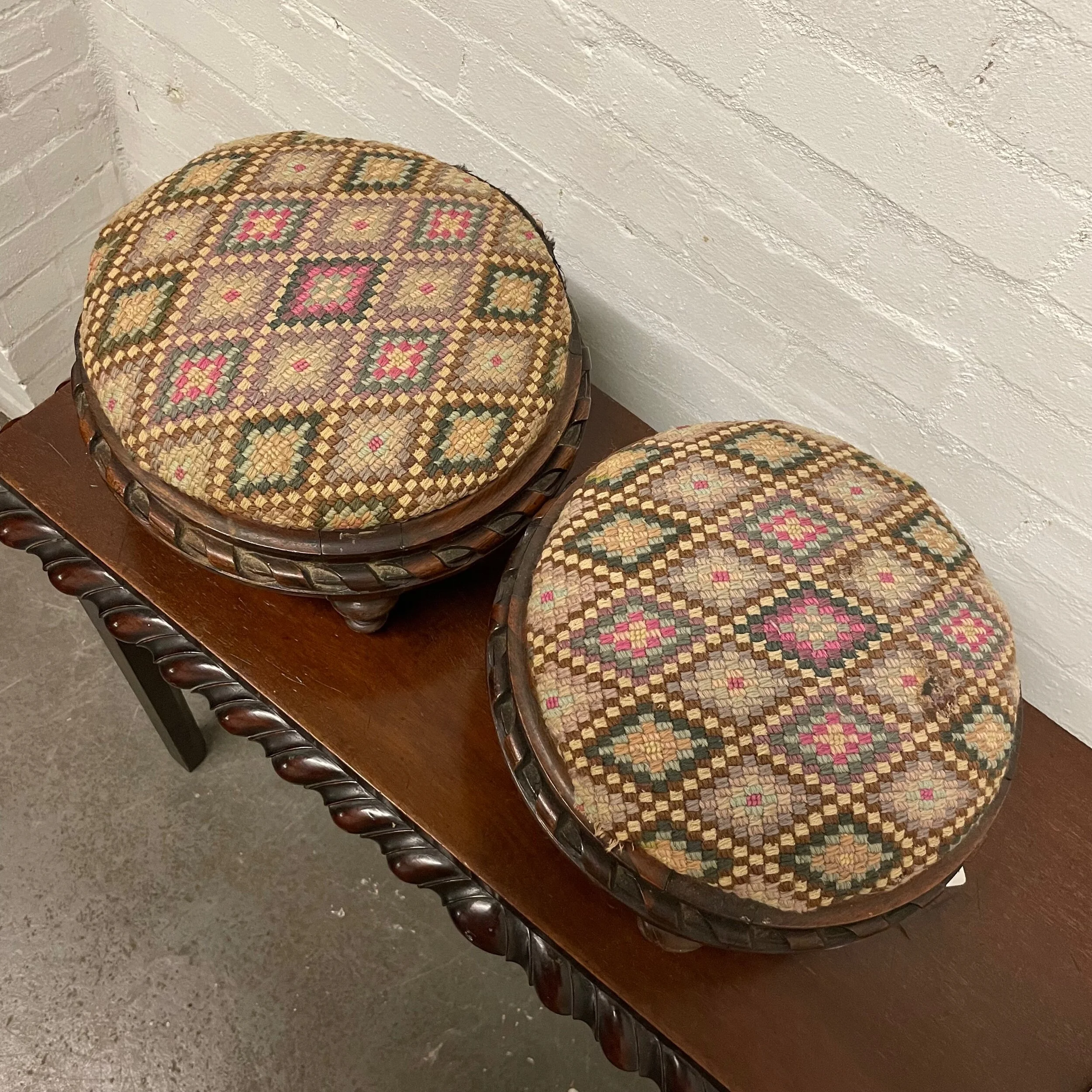 1B273E17-716E-4BCB-9210-AA50040757DA