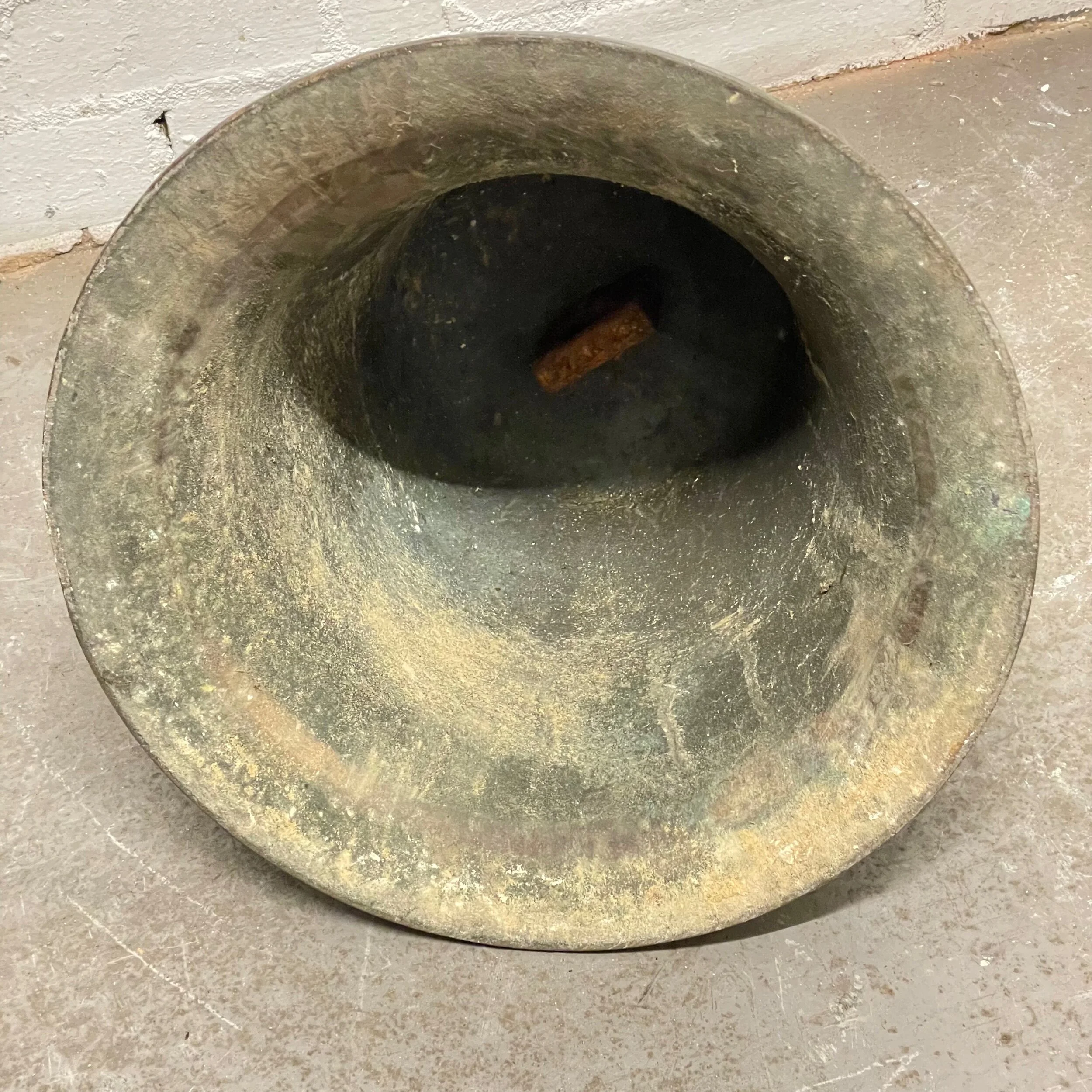 AD923E82-8EE4-45B6-B132-BF1C06D967BF