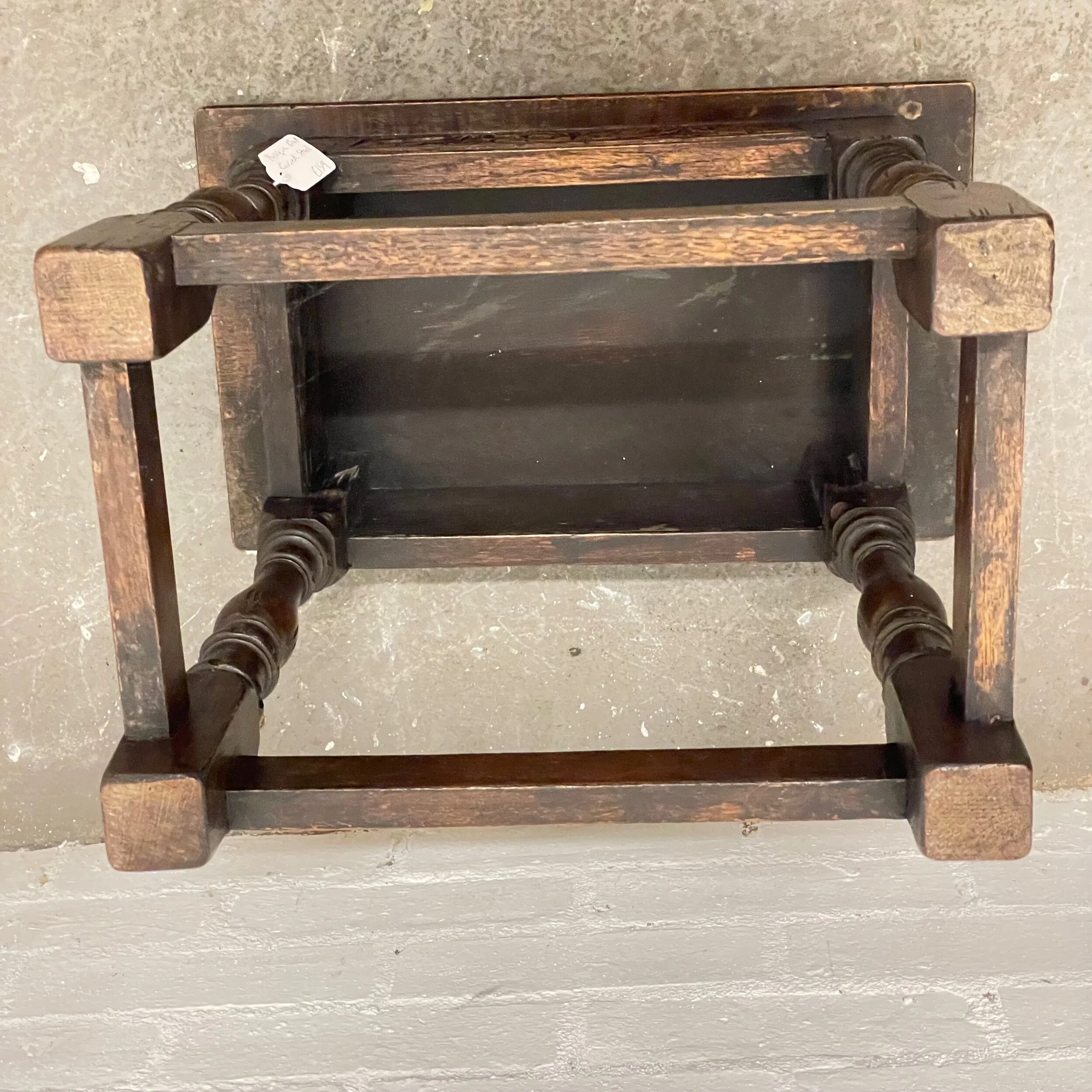 58ED5FB4-1D61-480E-A54A-7F8758516947