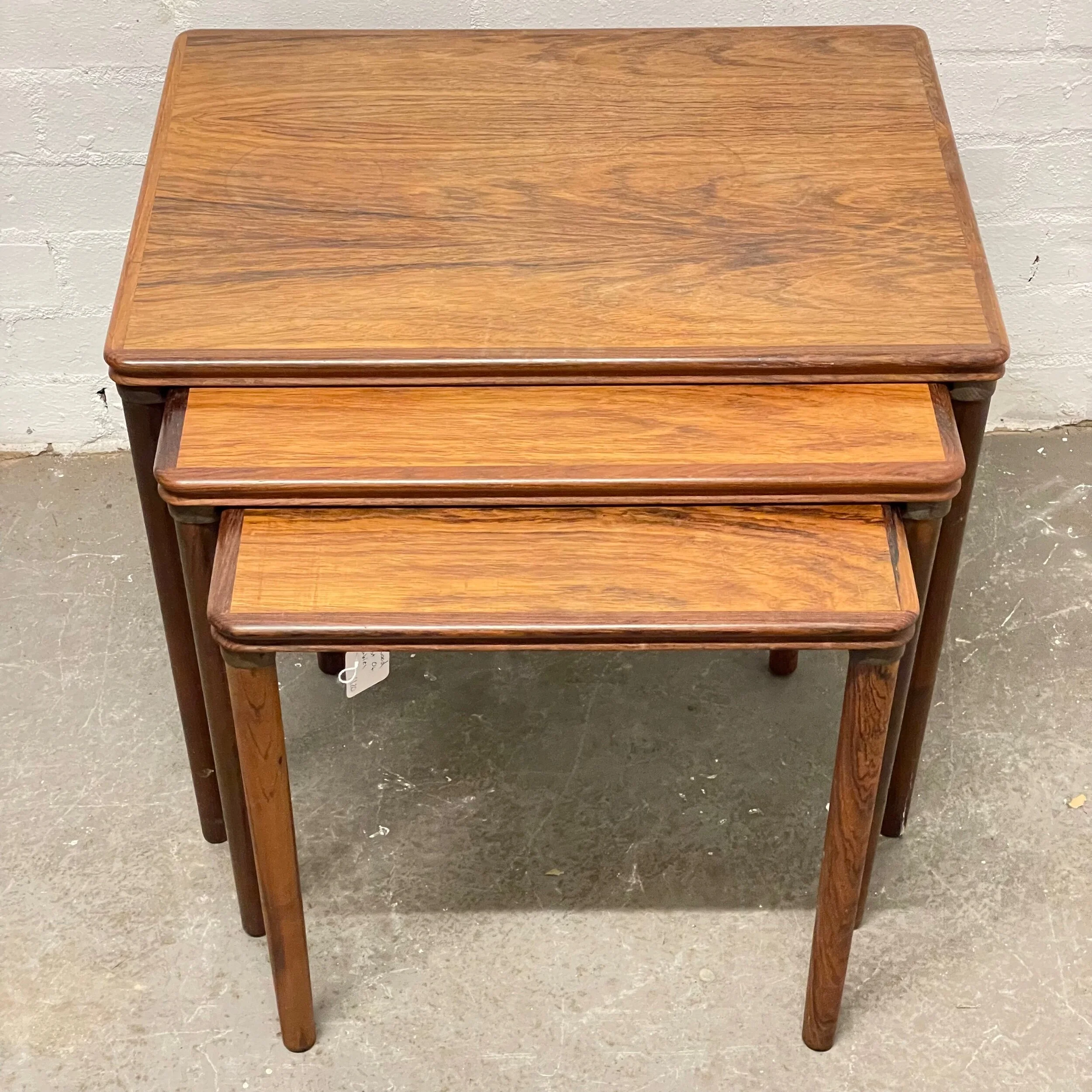 54D65452-18BC-4084-9D05-E0634174B383