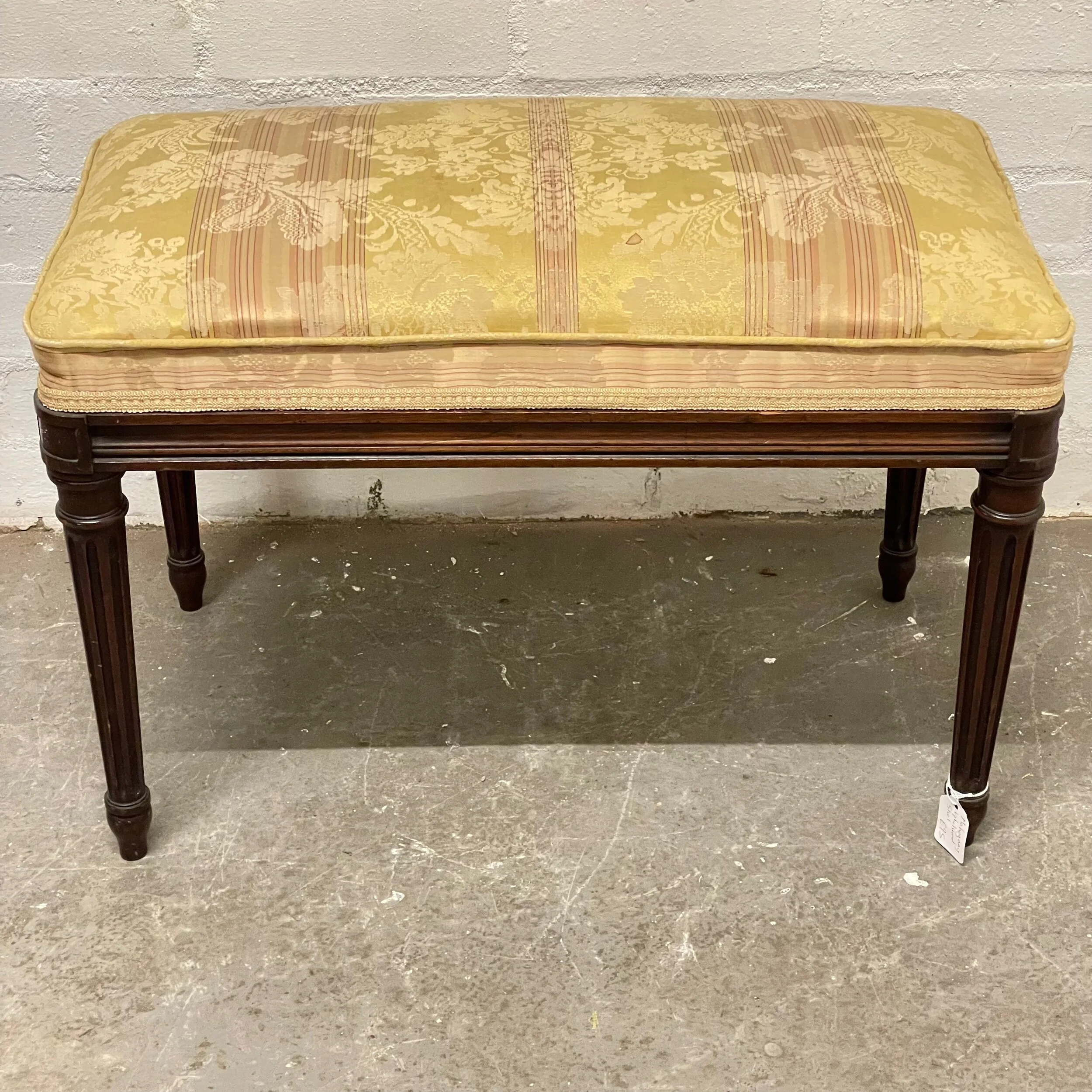 98C0D993-9E81-4F27-A21F-F8728A5BAE09