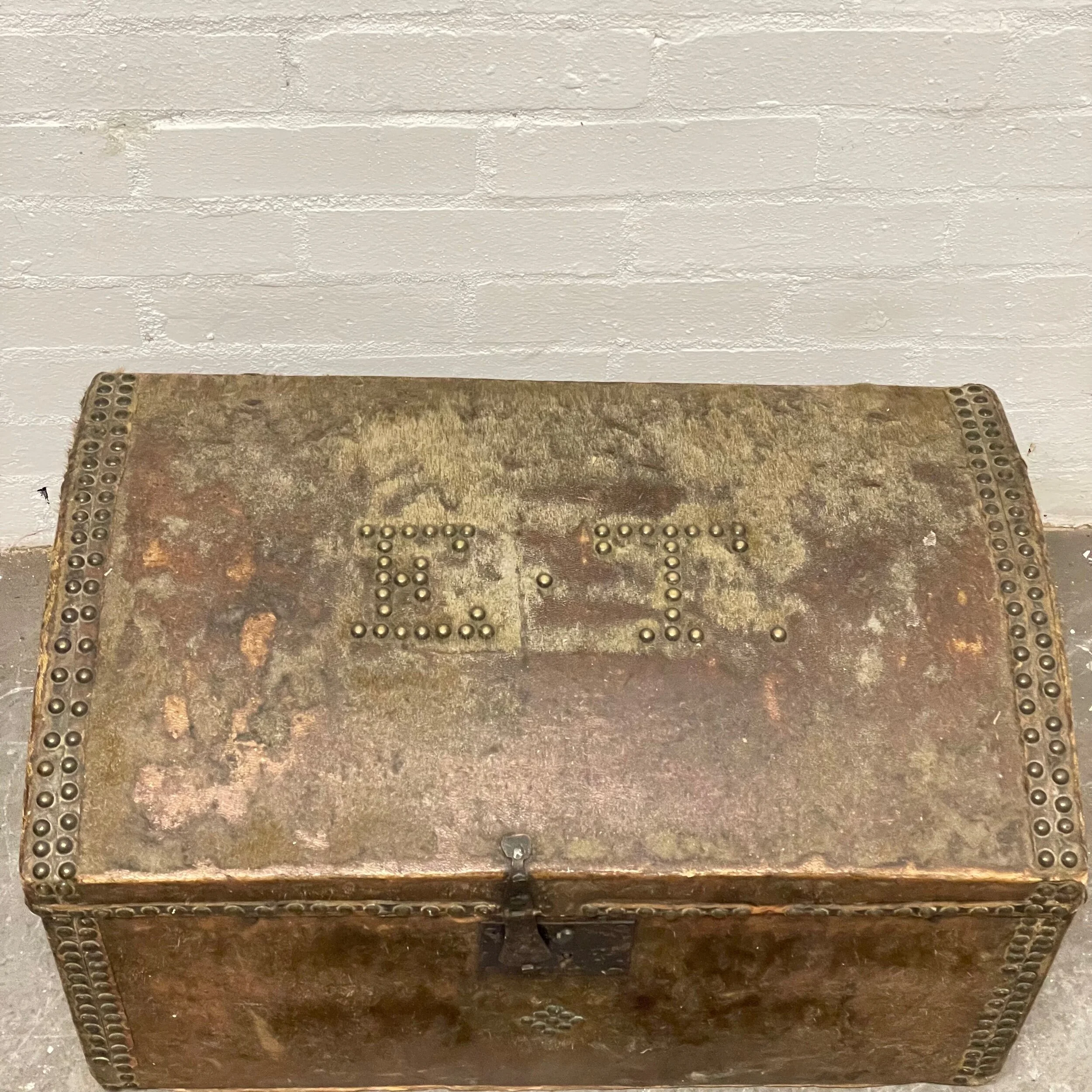 7D492124-EAE2-419E-8ACC-07FAE4DAE99D