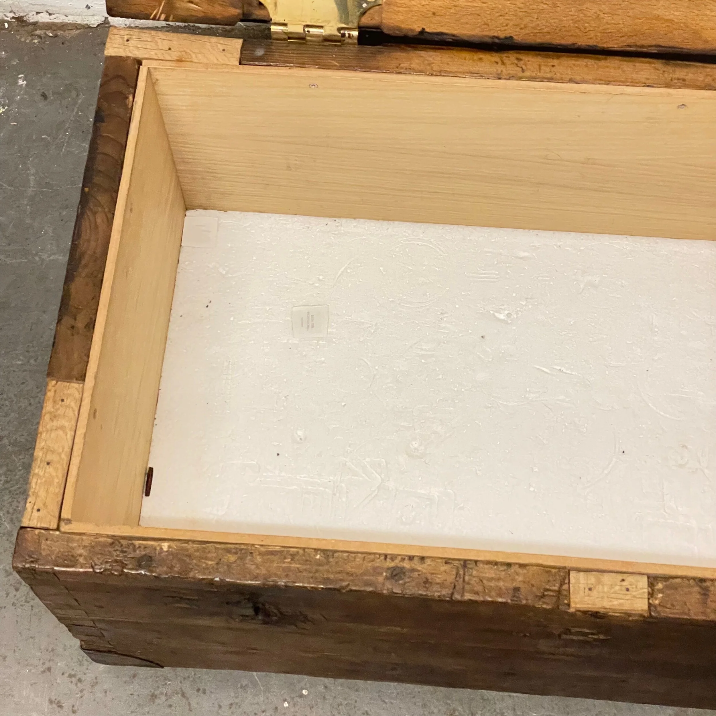 0F37DFFA-8909-41AA-BC8C-7E88371DF886