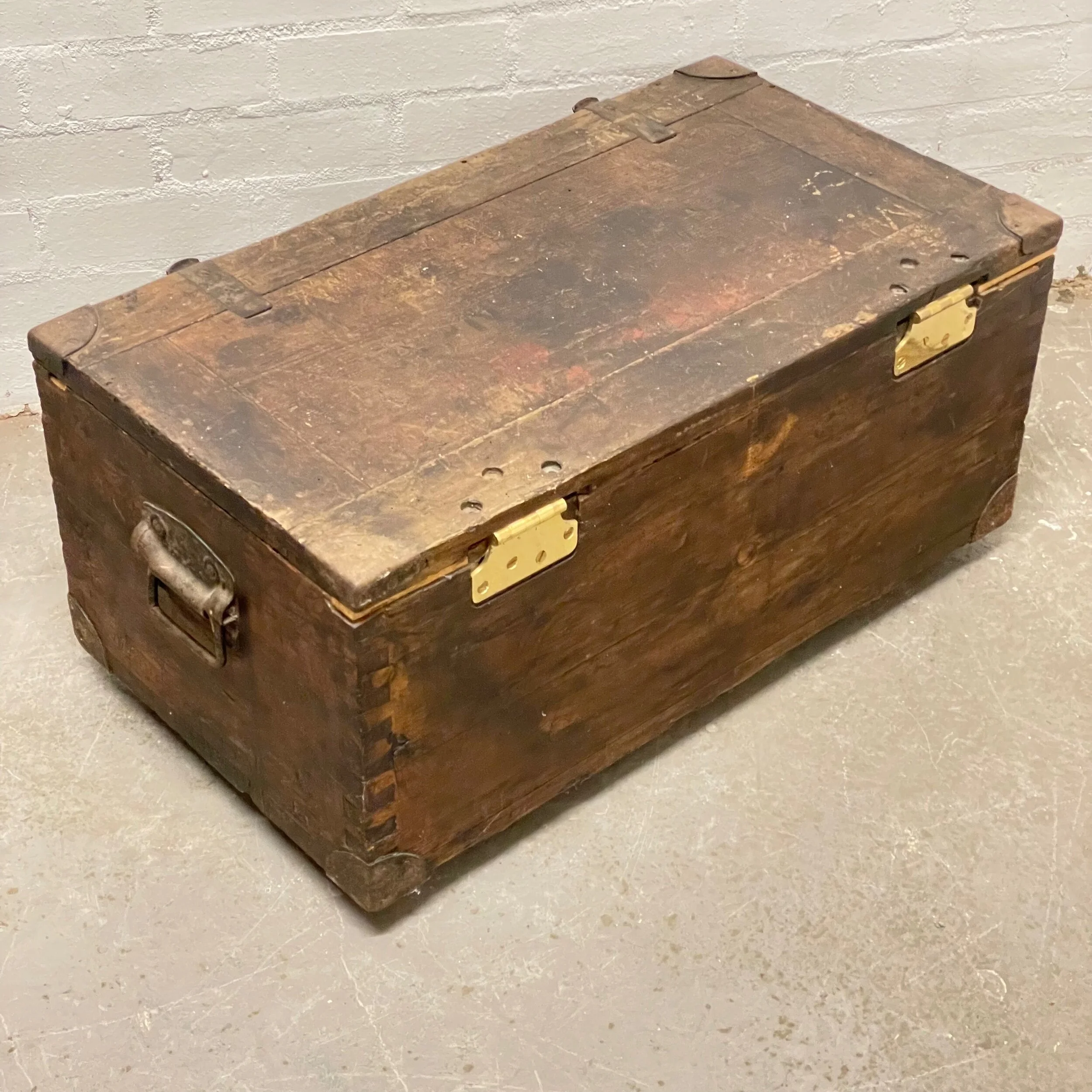 31DEB4D0-1013-4E1A-A18A-4B61FC00E211