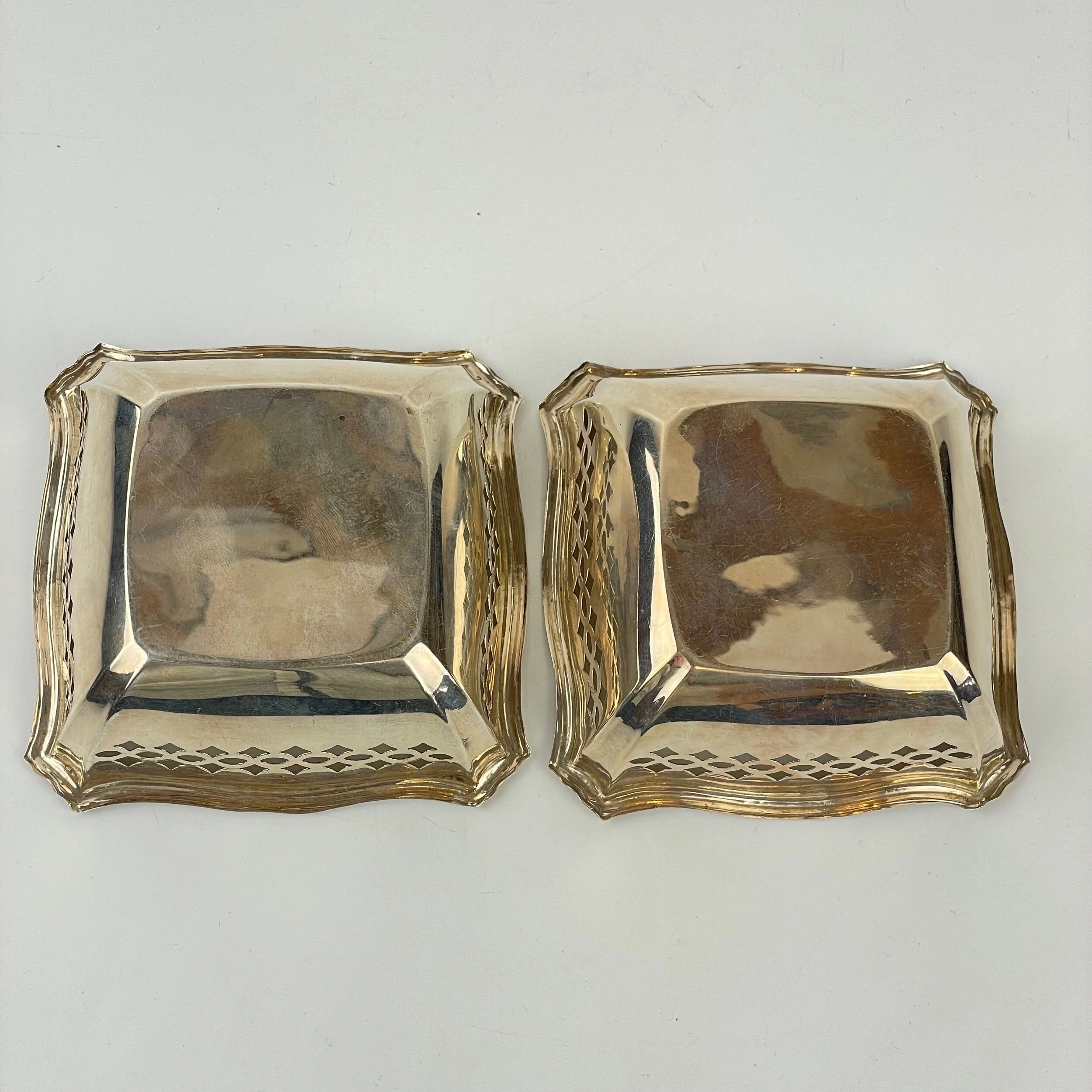 3968DAE3-1FCE-4D0A-9BA1-E5F36BFD9A3F