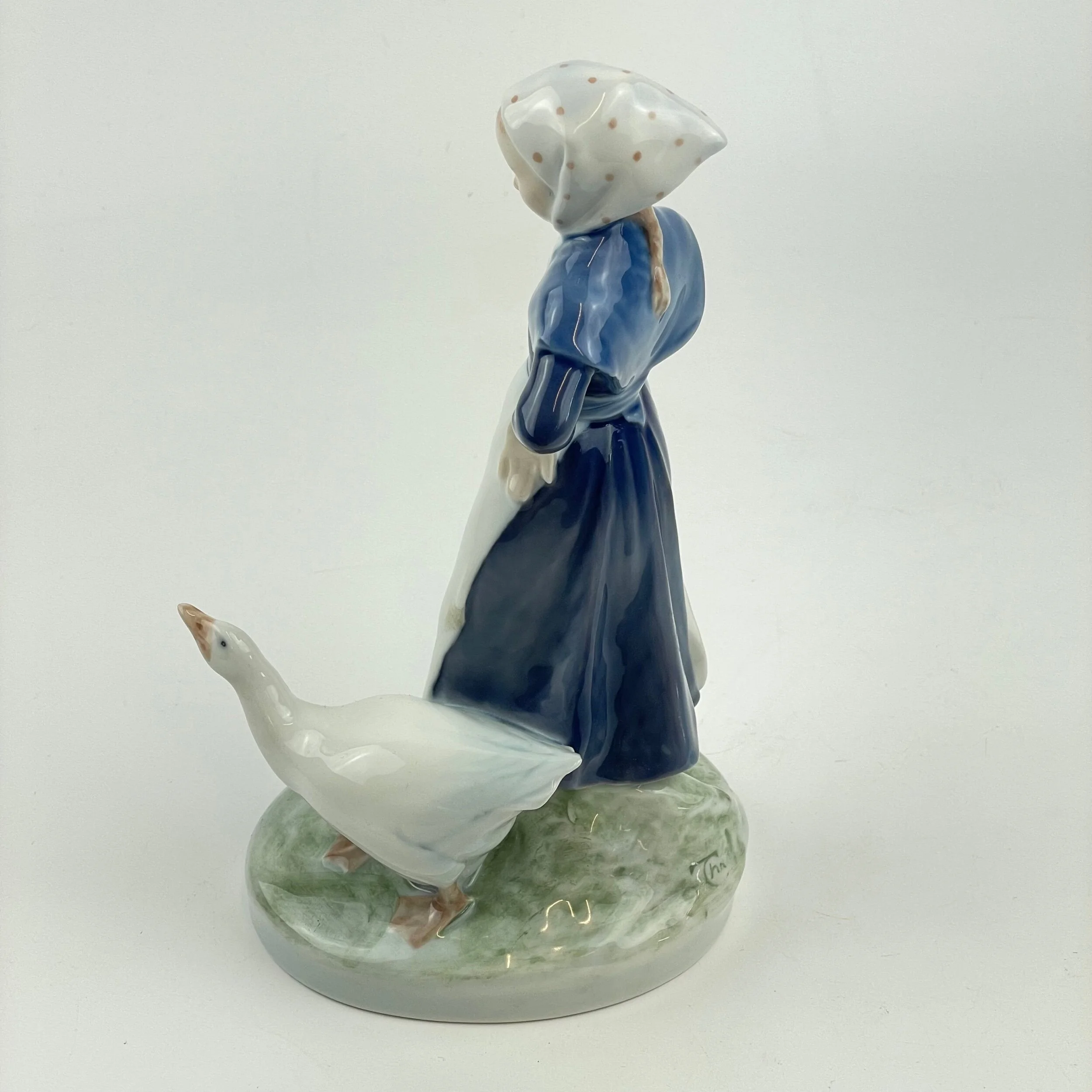 6451F1B0-1DA5-421C-B8D6-1DC60B611665