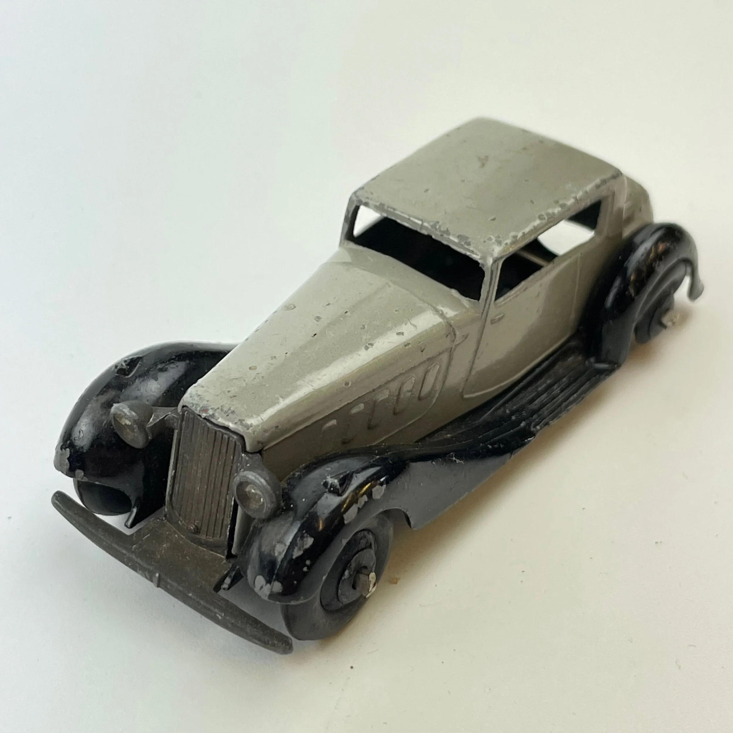 4008CE50-94AD-4E7A-913A-624E5526A258