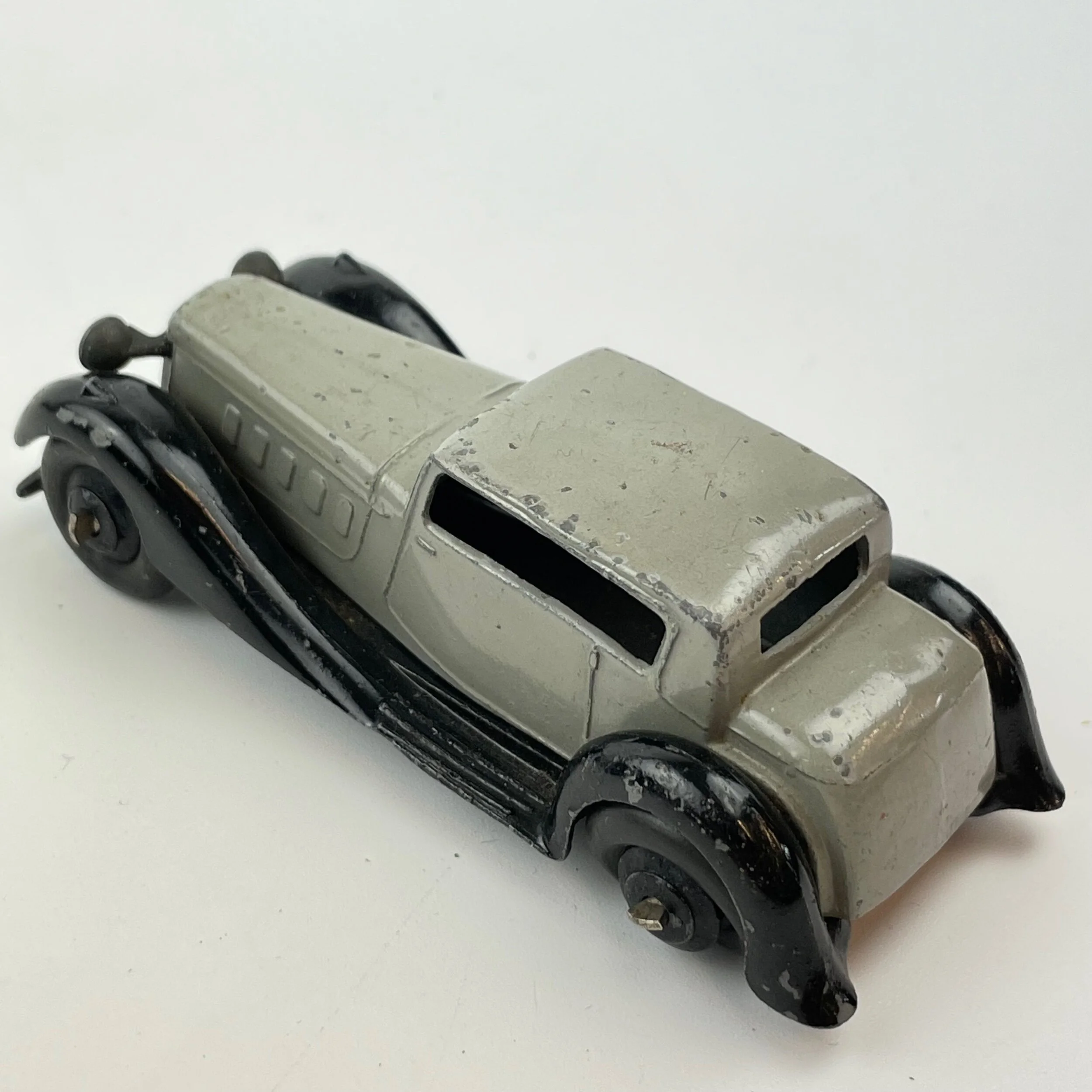 CEC453C7-9796-44C2-9A37-99CB22A02FC5