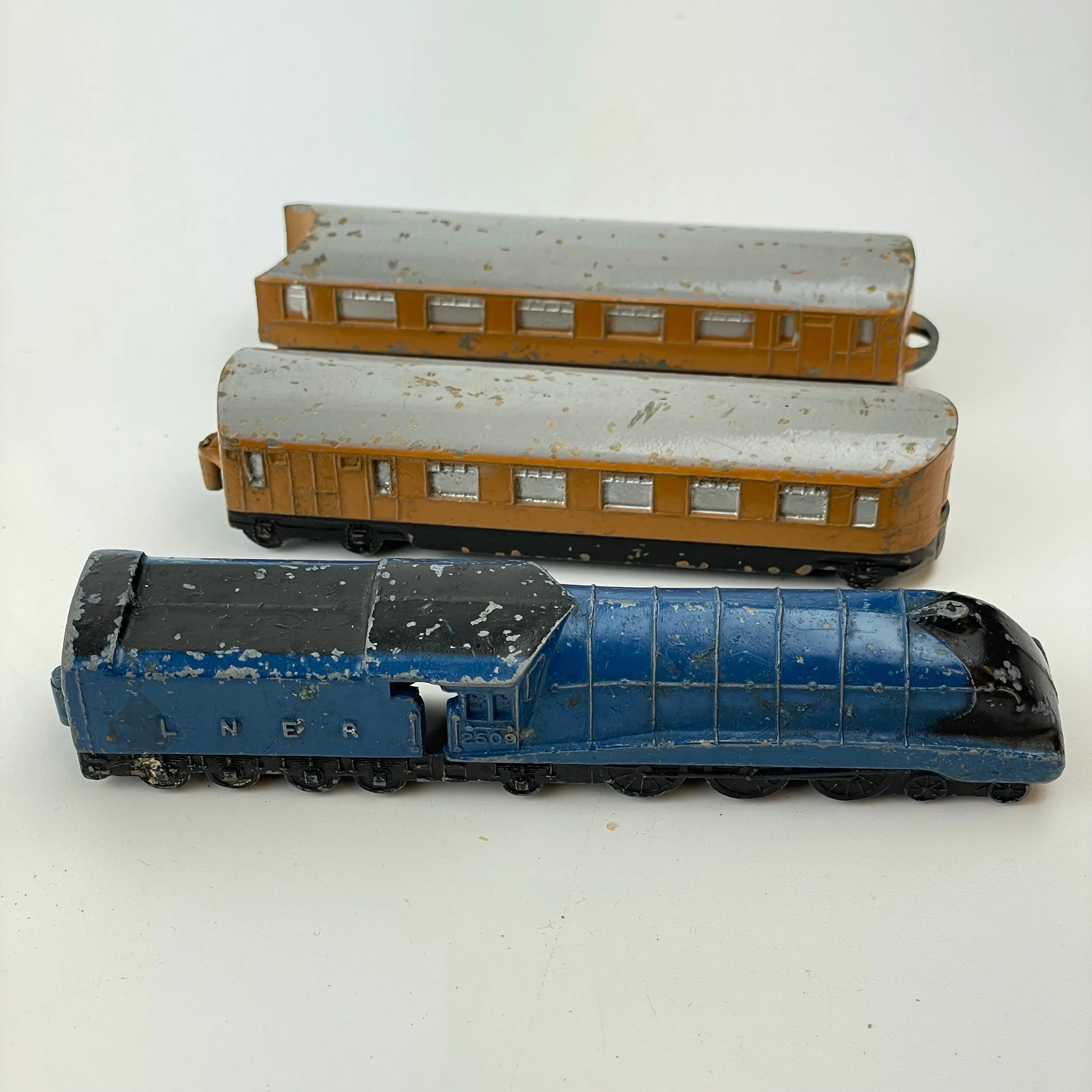 93E2519C-78E7-4C7F-8516-745F16E271AC