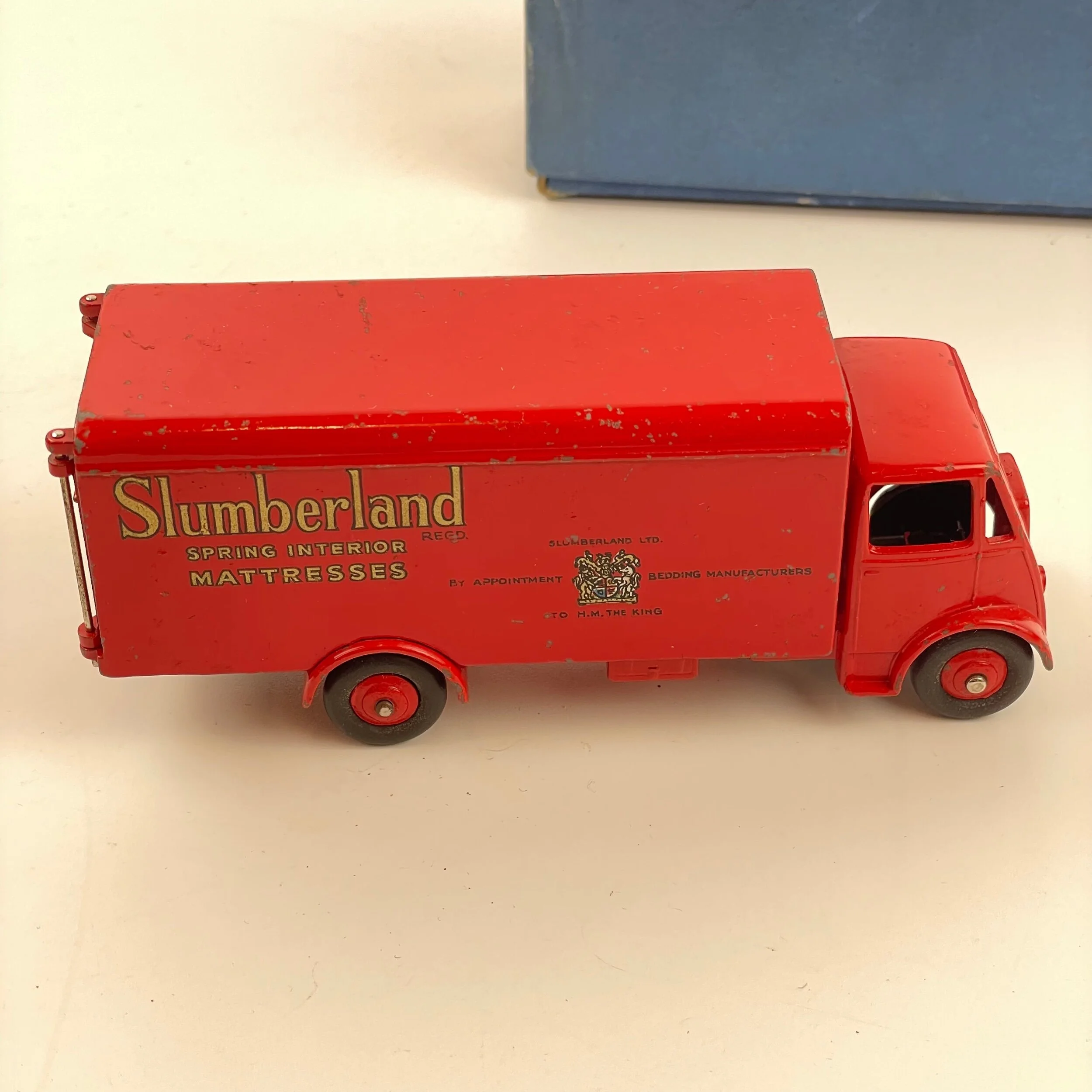 87B1937C-4E9D-41F3-A518-2426D8E50B44