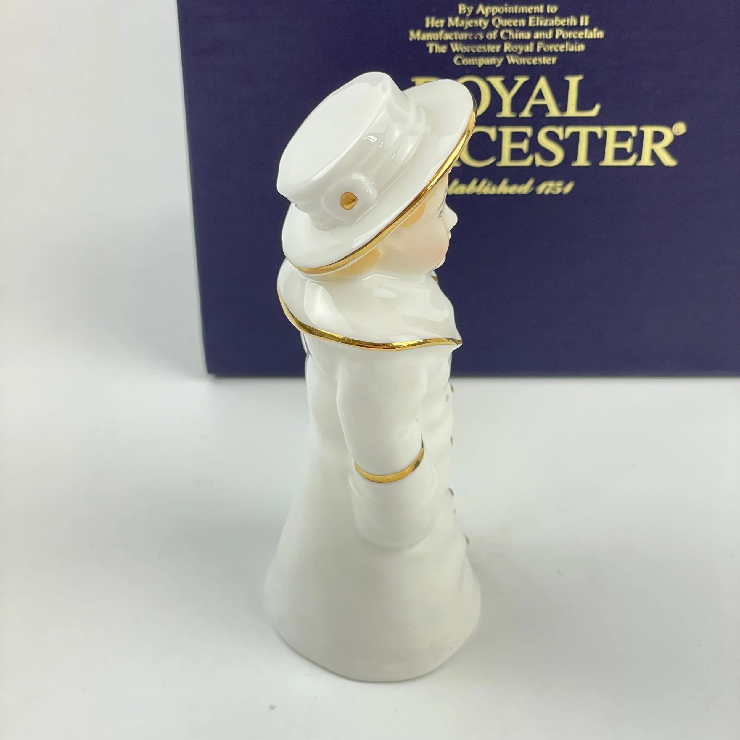 6051FA74-647F-4CC6-8D17-B535F4FA1844