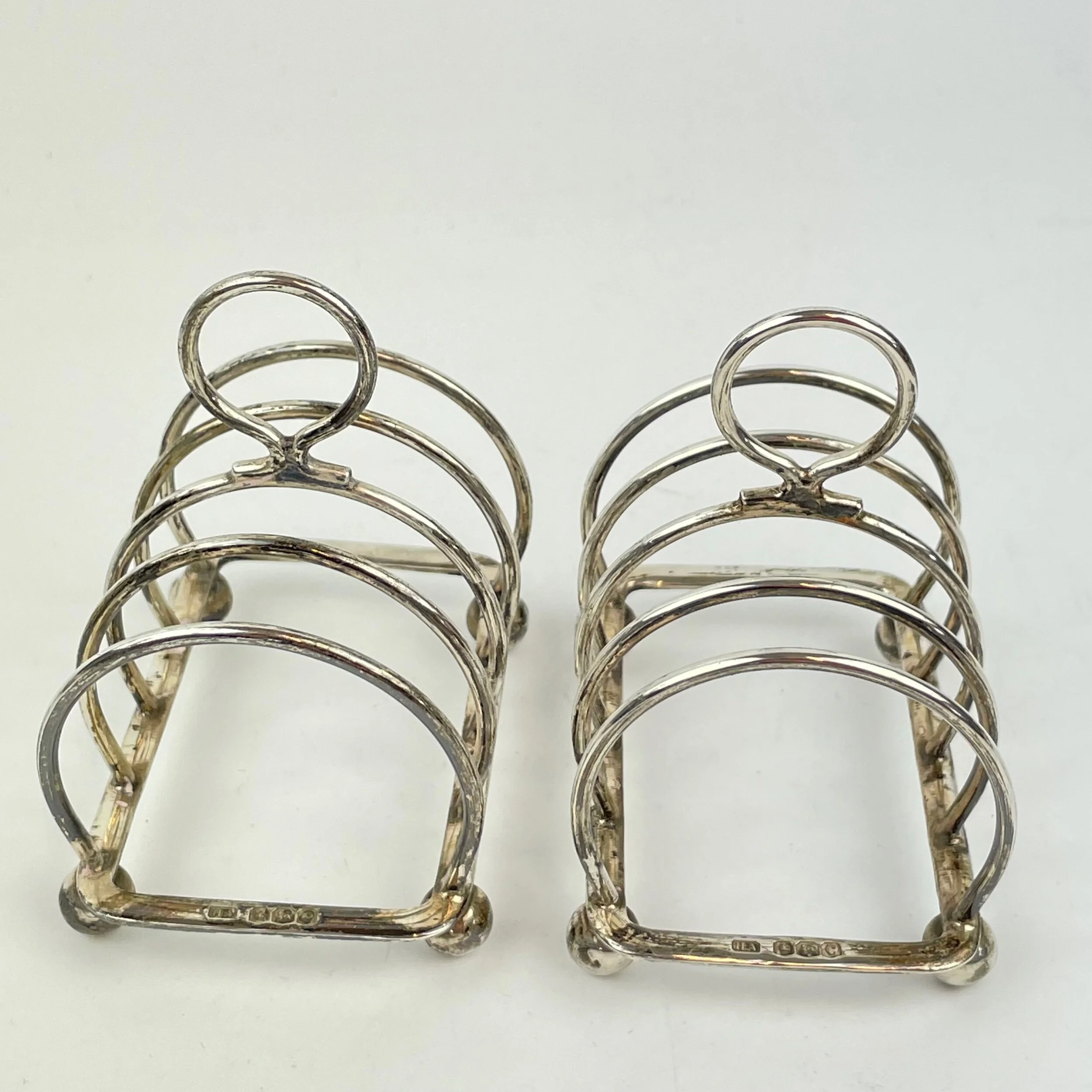 8F836F5F-4461-40F4-AE25-1EF672CFFE24