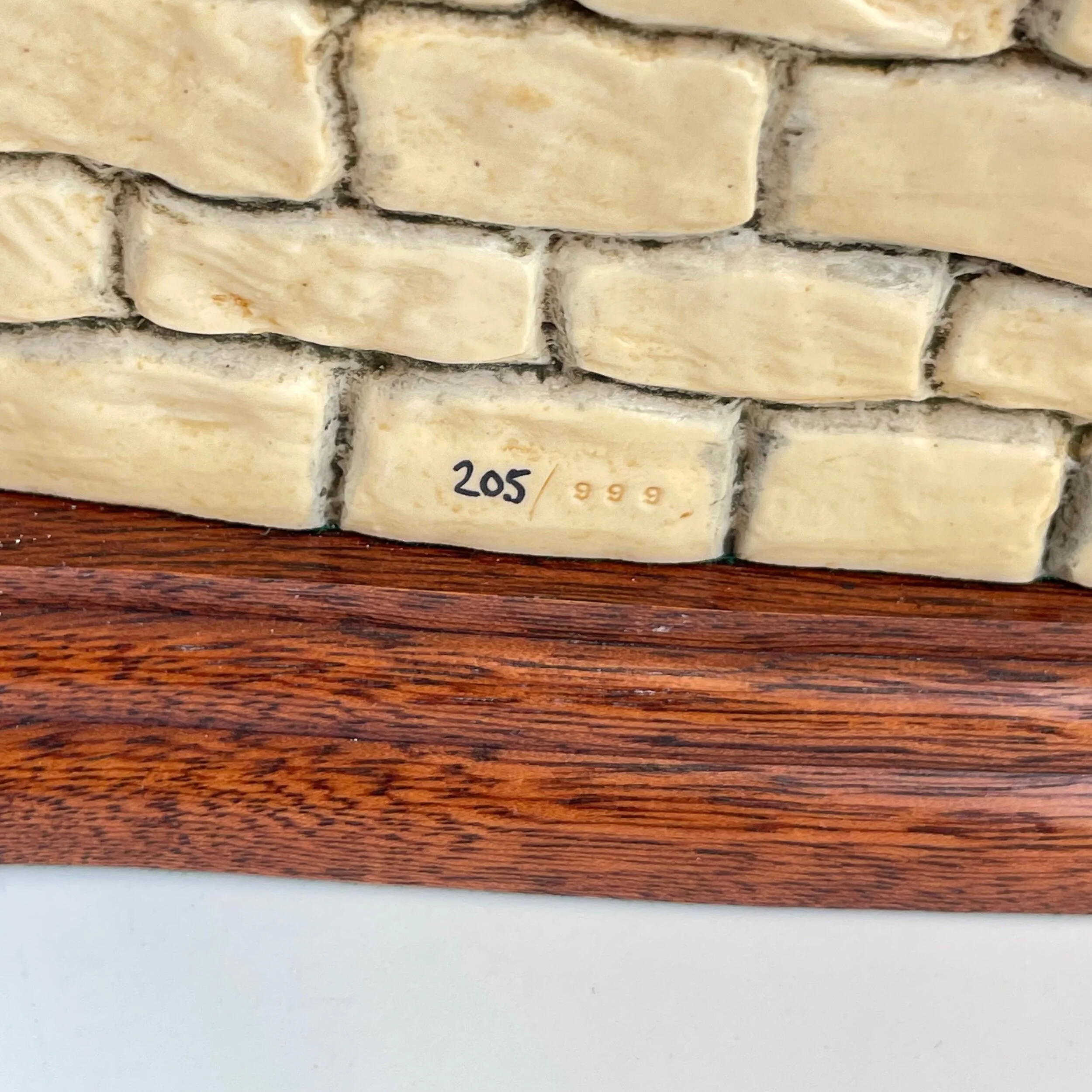 BE0102D1-D7B2-4349-867C-AF0F06E74D1C