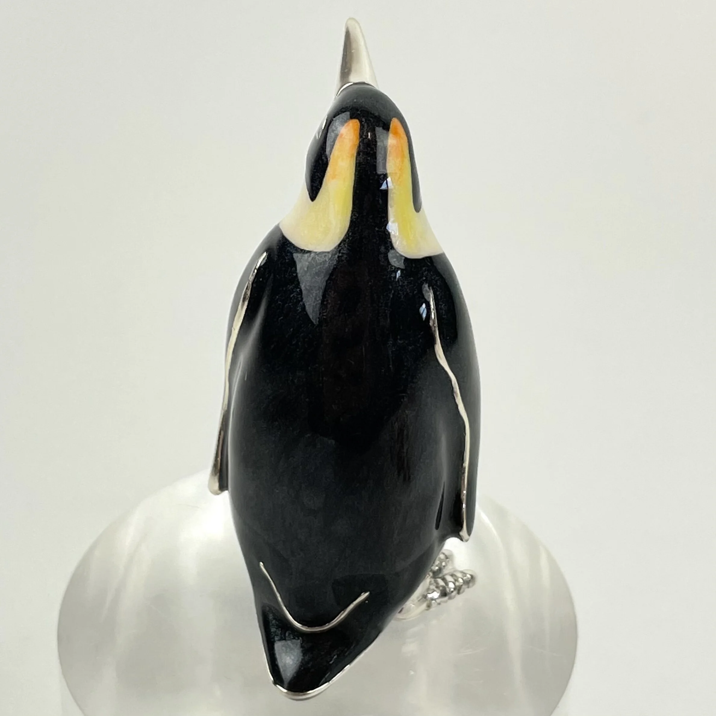 6A460D63-3378-4571-A07C-64E8DF881E29