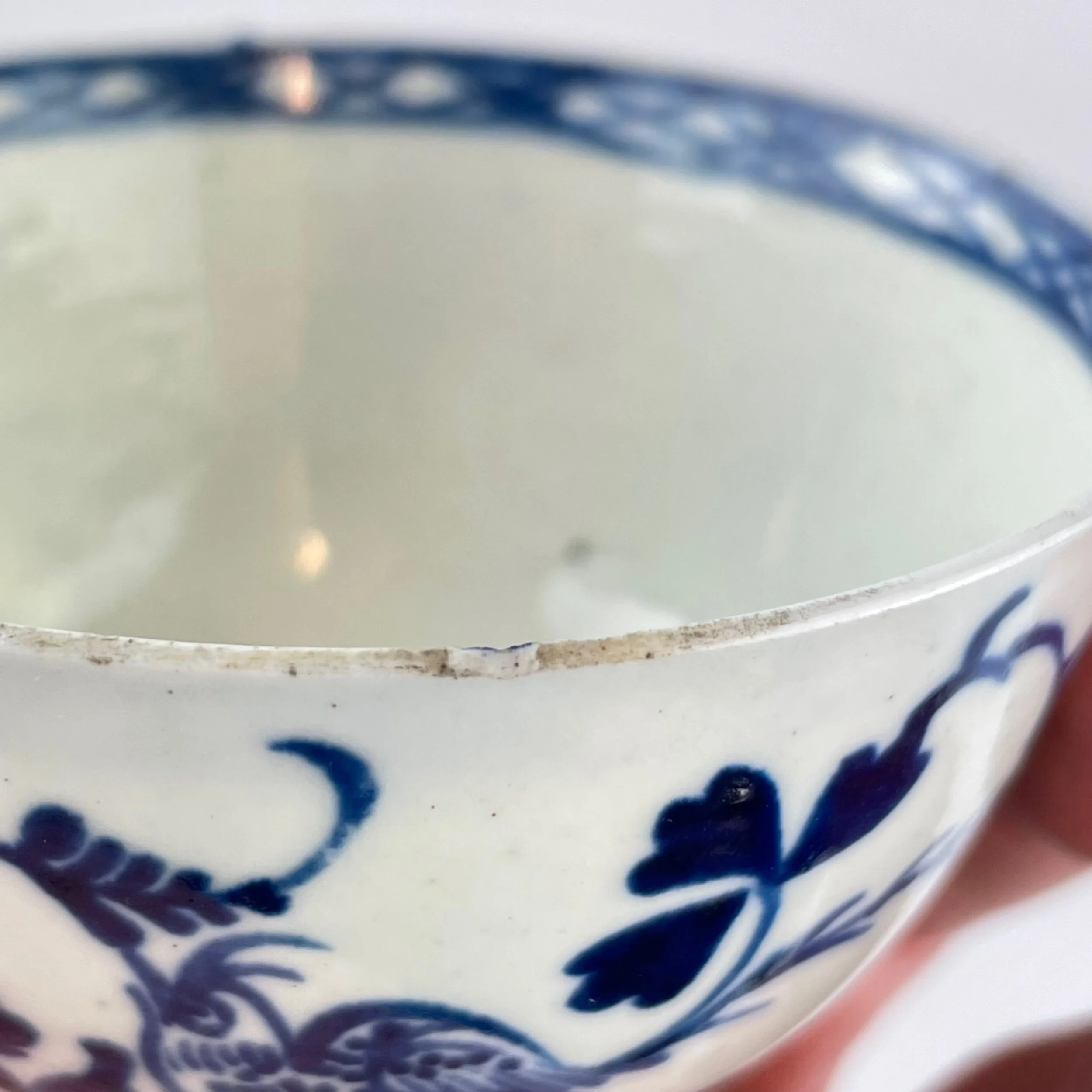 F5D127E4-3851-45C9-8311-4A693181B89B