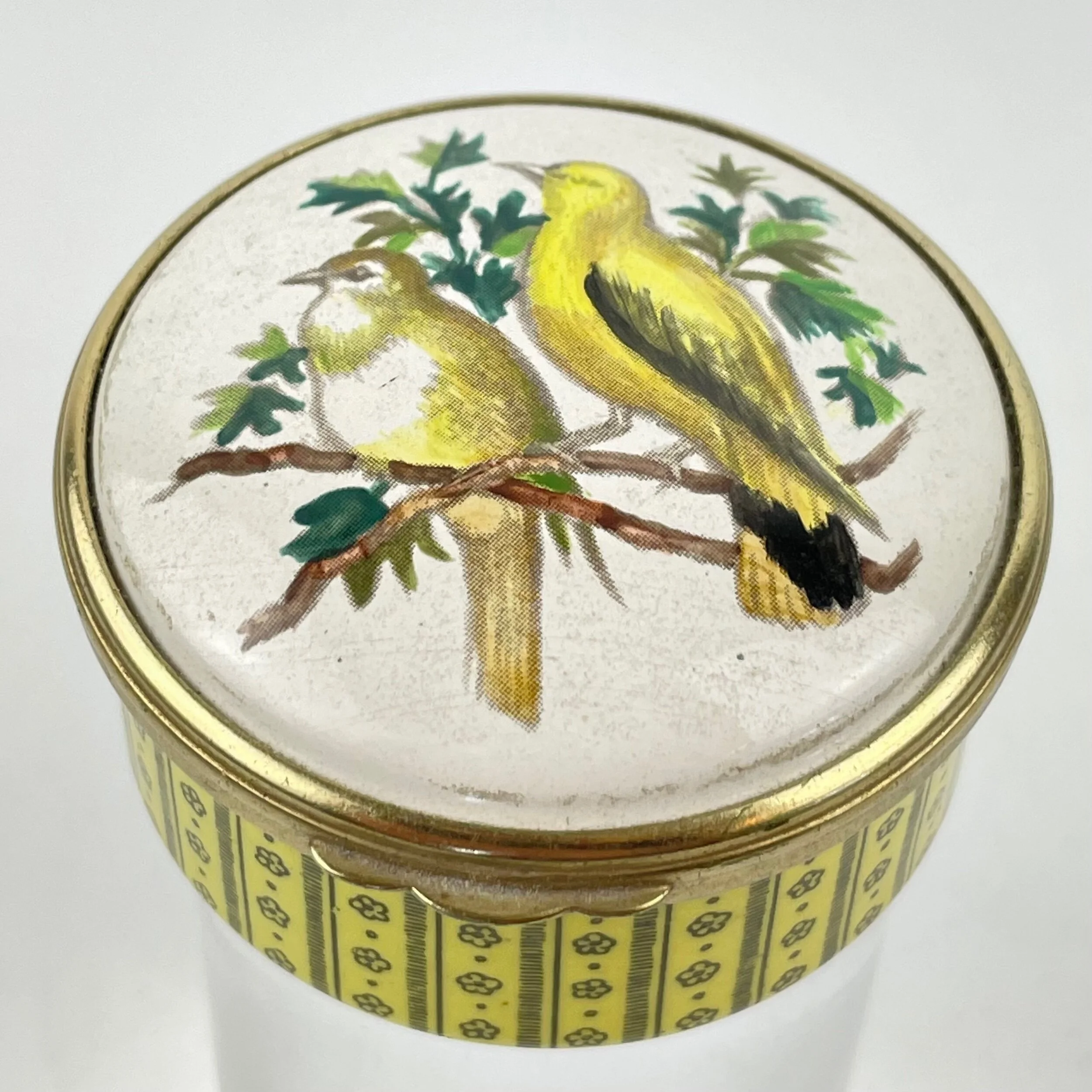 B4D0BAB5-AC9F-4E82-BADC-9EADA9D99B46