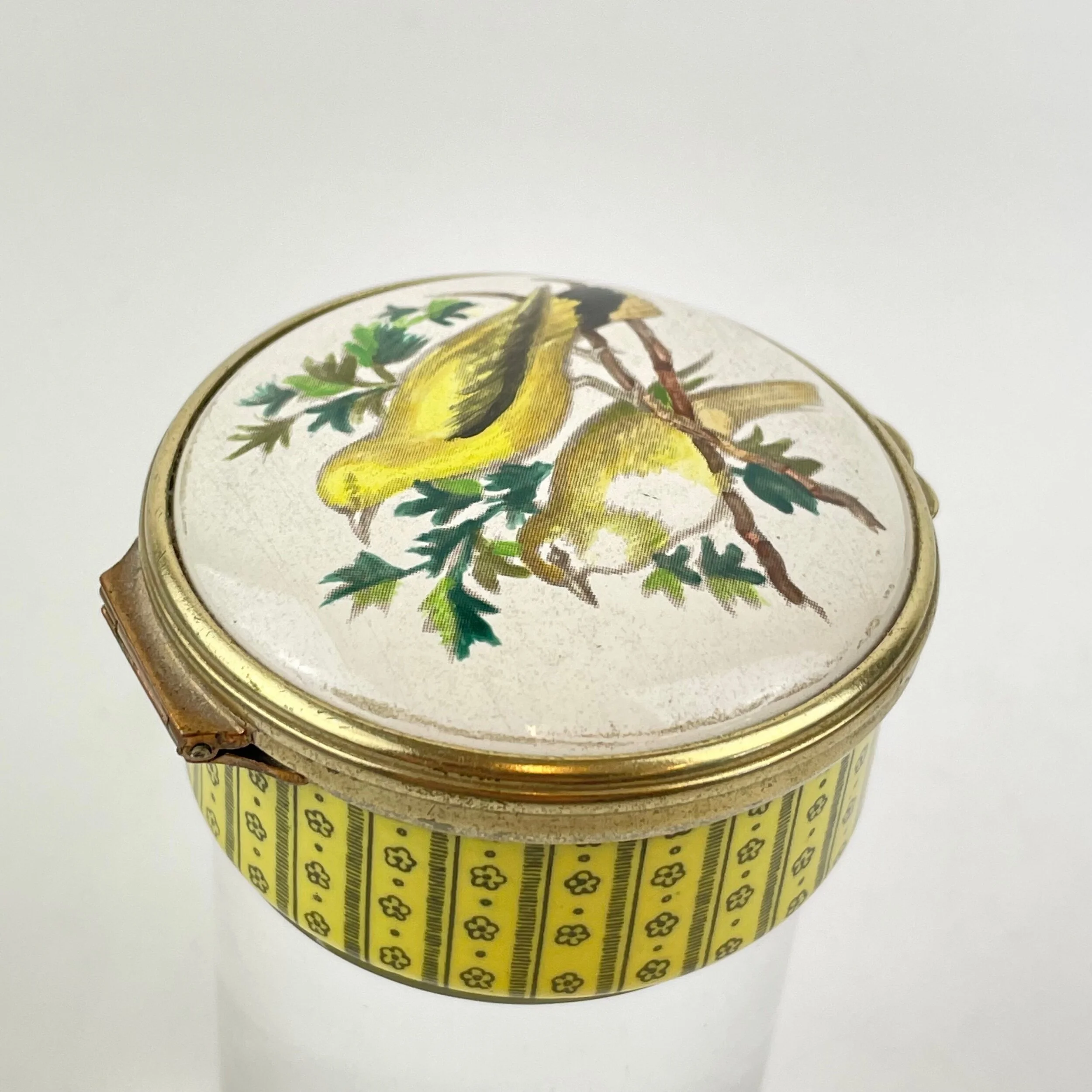 02FEA366-DC52-47AC-9F4D-116C83A14F2E