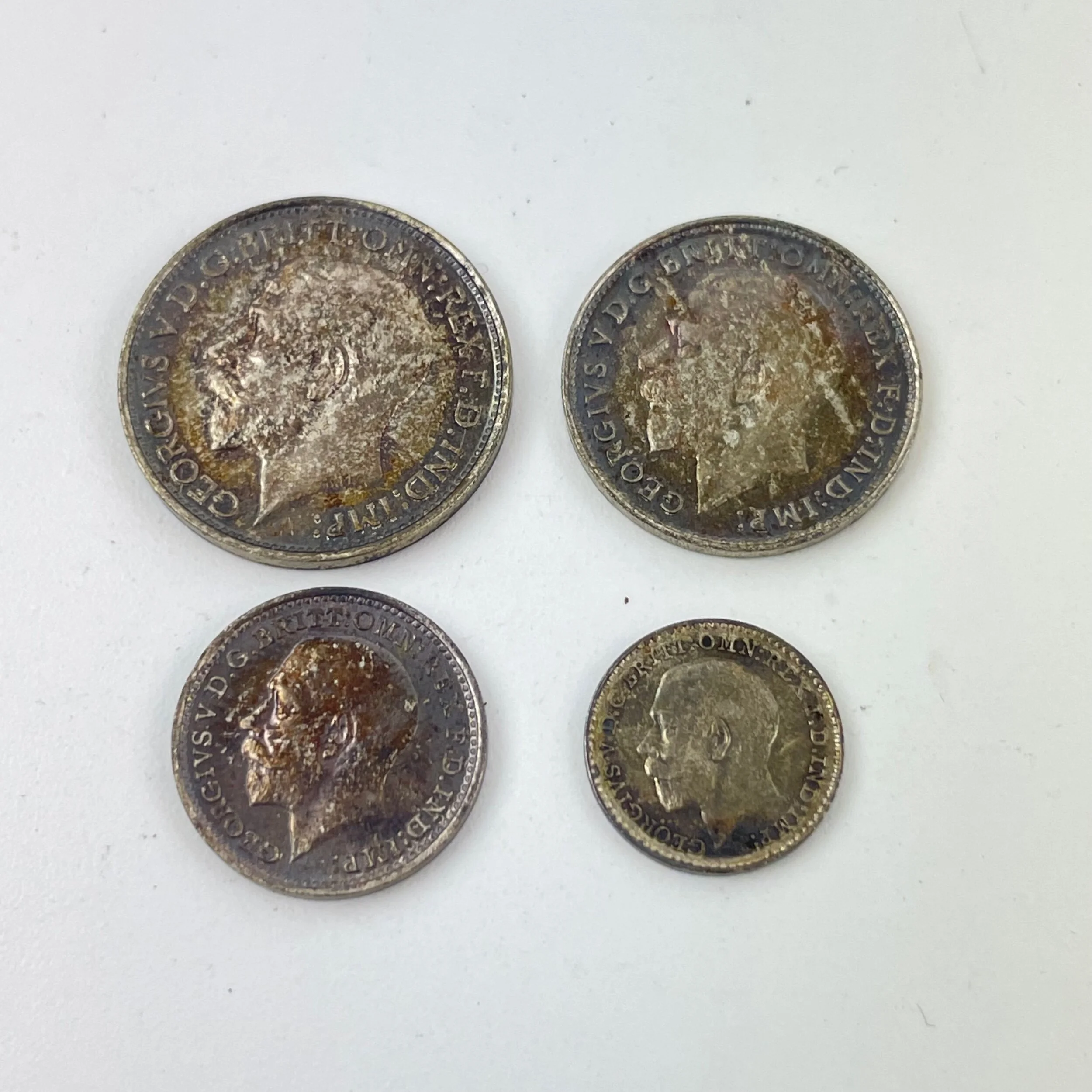 294EC000-94E9-4B04-BA59-7EA929D06301