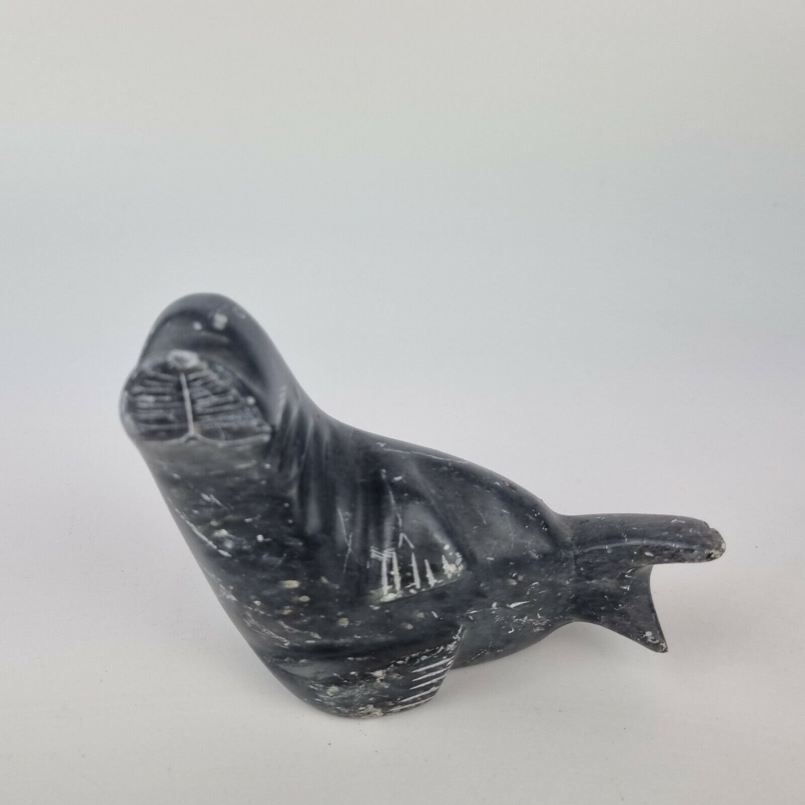 Vintage Inuit Eskimo Canada Stone Carving Of A Seal Signed To Base