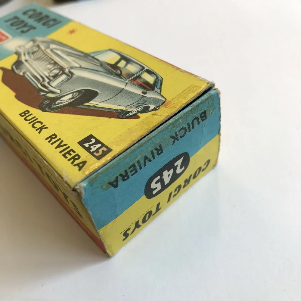 Corgi Toys - 245 - Buick Riviera (Gebraucht) in Aarwangen für CHF 42