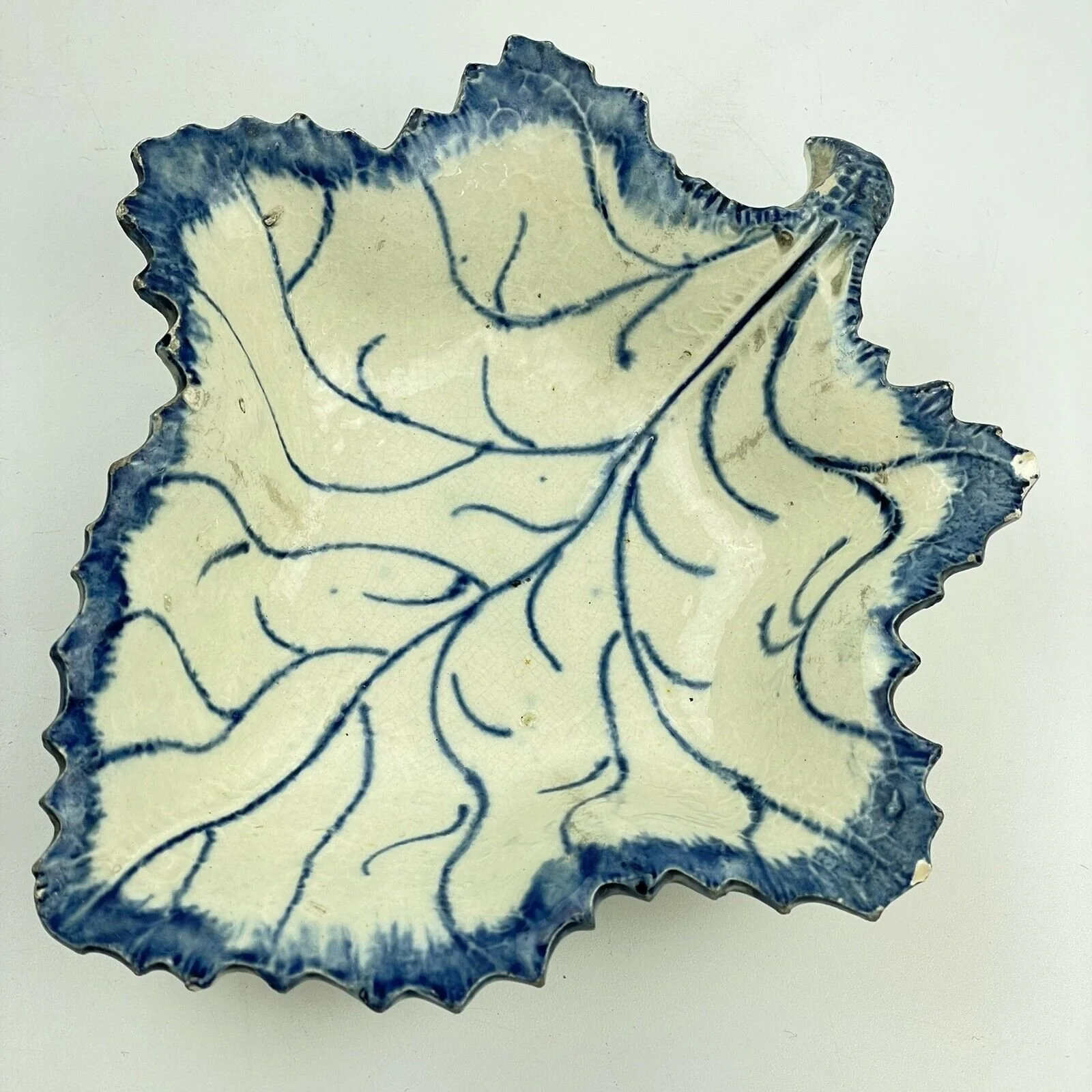 Antique 18th Century Pearlware Leaf Shaped Pickle Dish 15.3cm #2