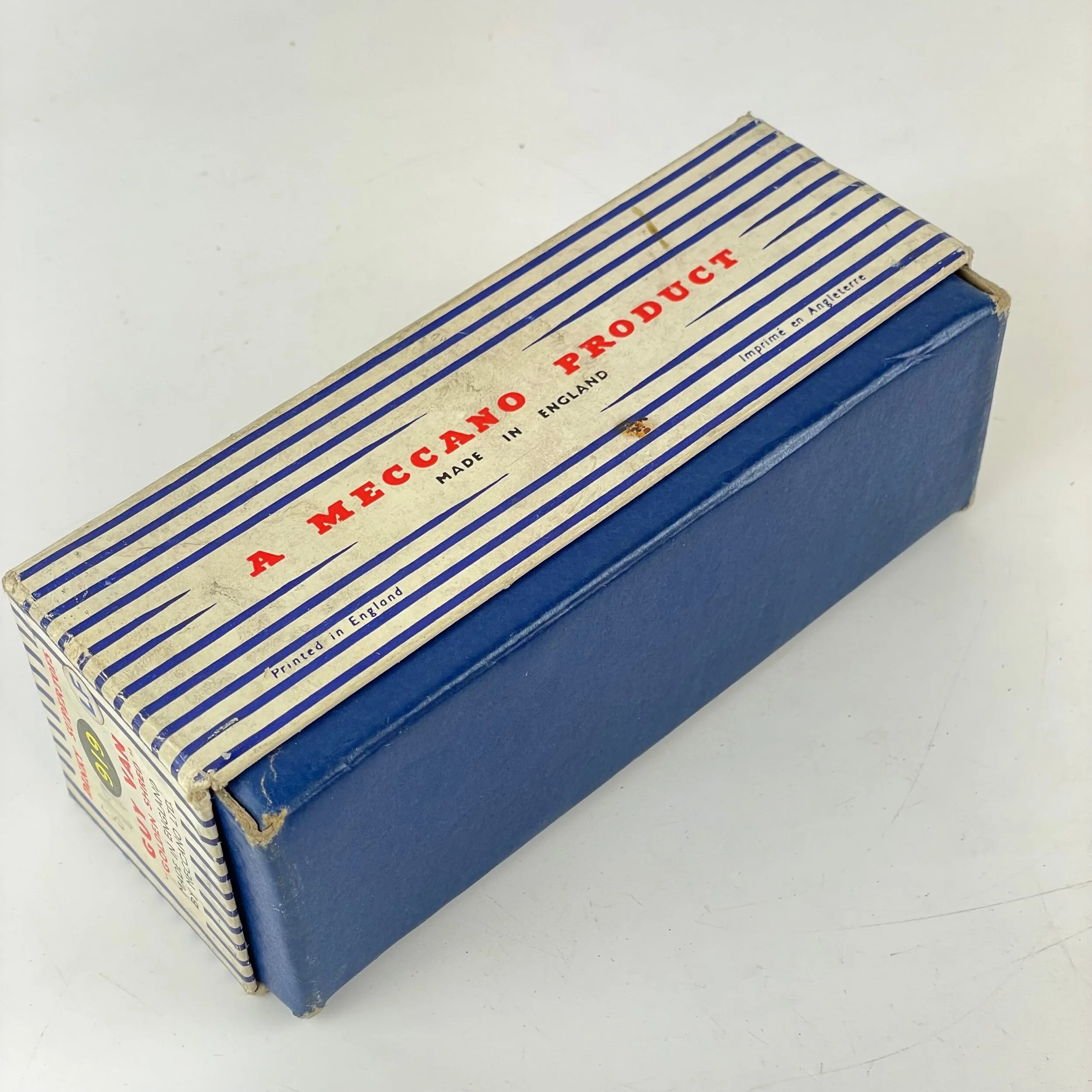 D5E656E3-91DD-4D2D-9A9F-D76F71349029