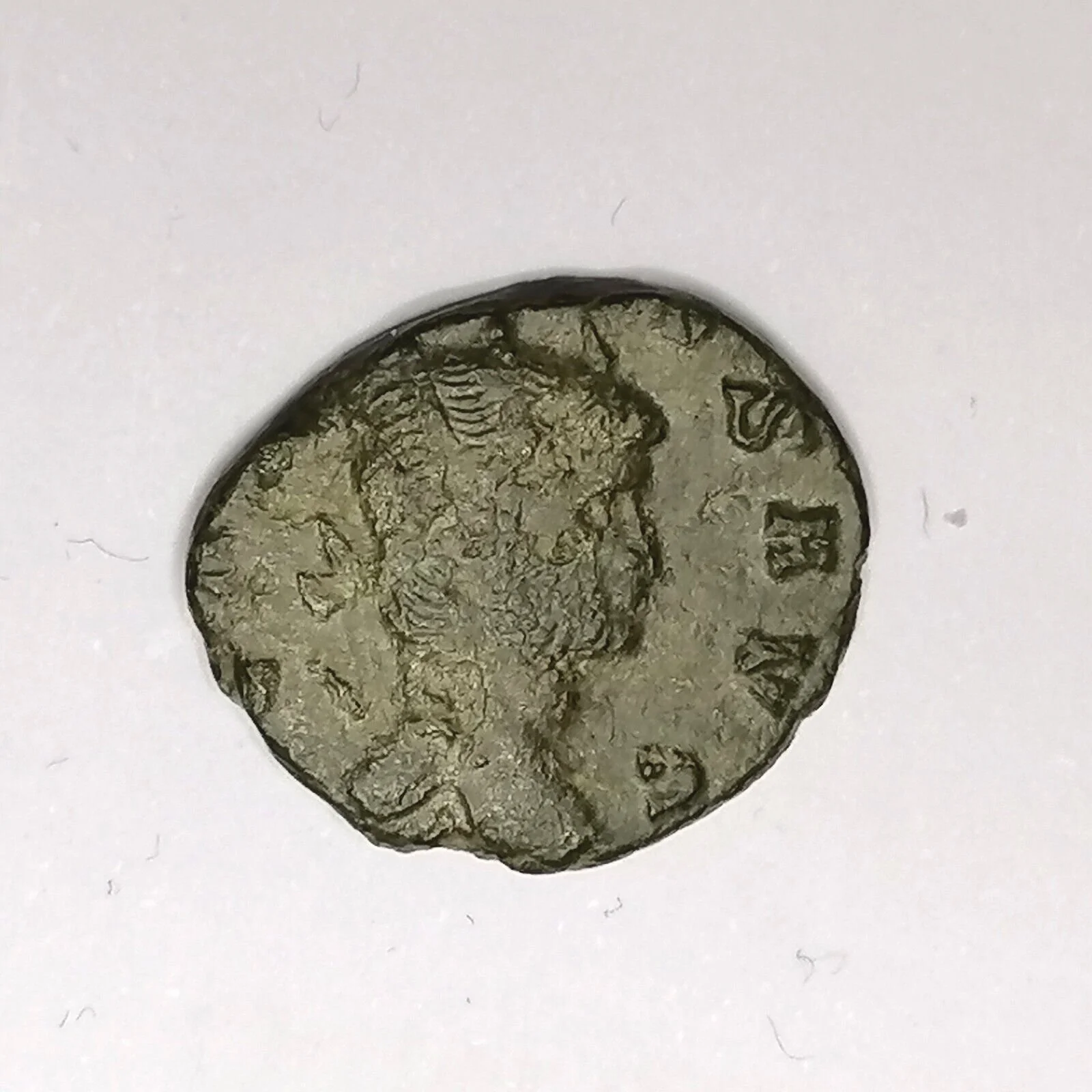 Roman Antoninianus of Gallienus 260 -268 AD ( Centaur )