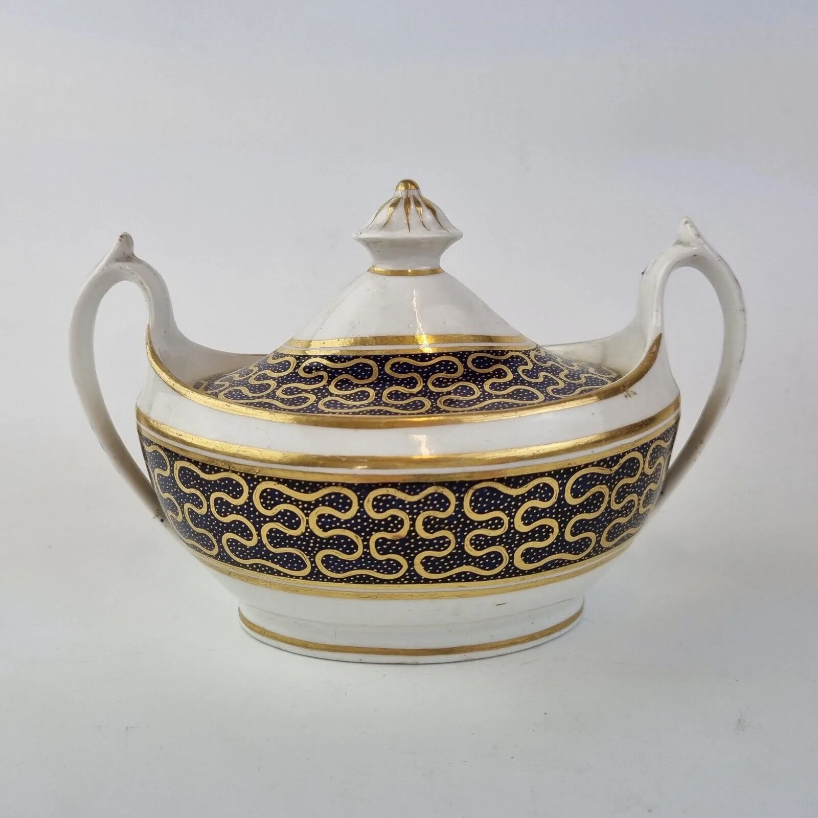 Antique 19th Century Grainger Worcester Sucrier Decorated With Blue & Gilt