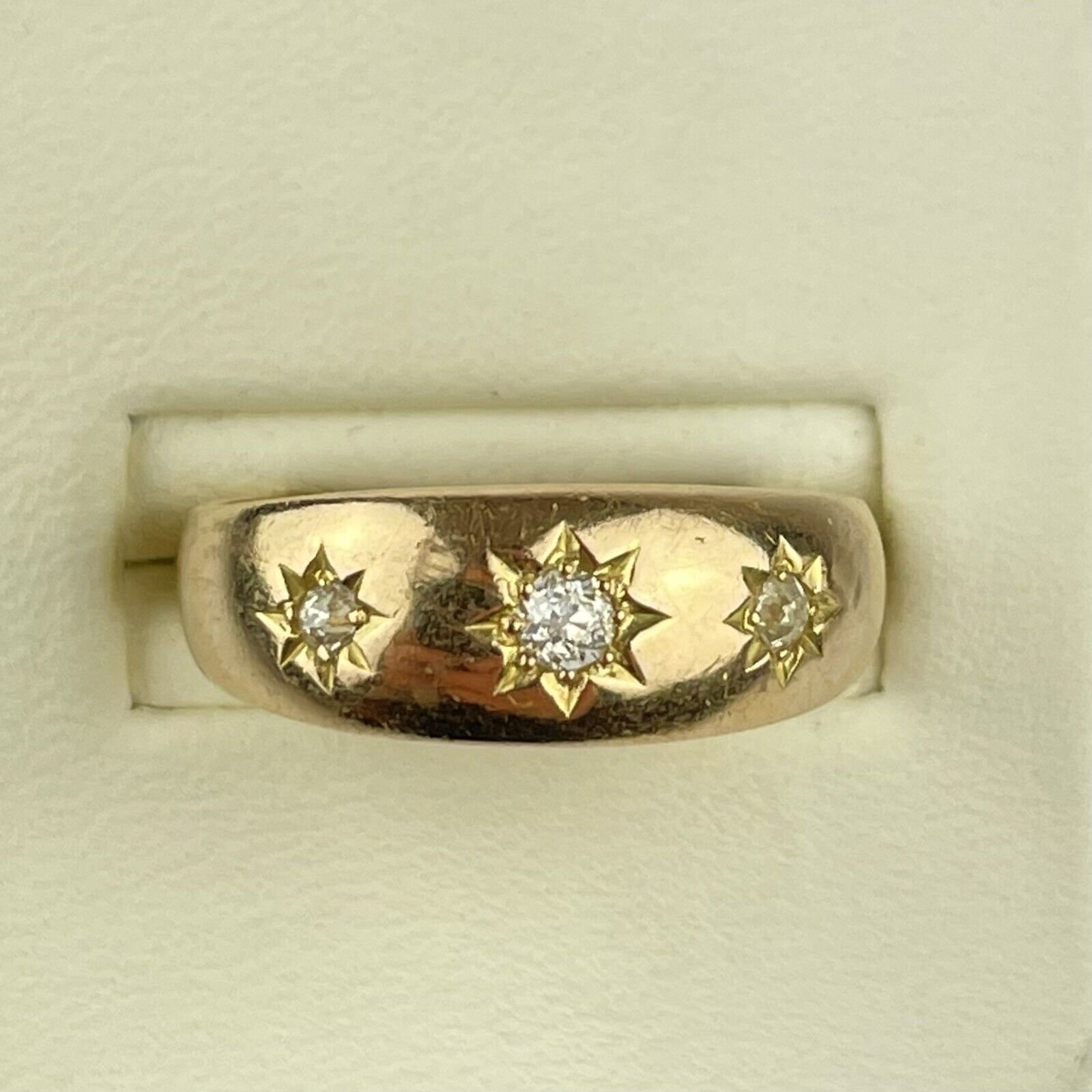 Vintage Yellow Metal 3 Stone Diamond Gypsy Ring Marked “18ct” Size N 1/2