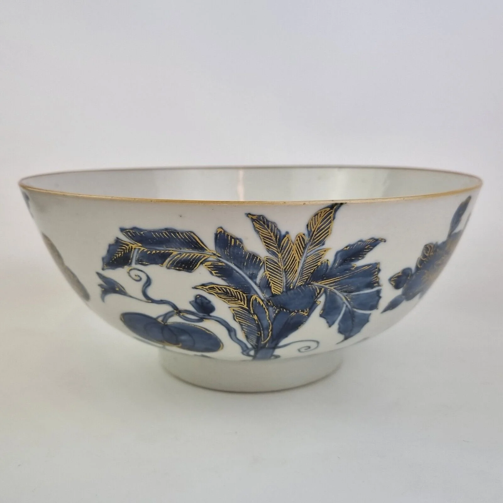 Antique 18th Century Chinese Blue And White Punch Bowl Decorated Flowers 26.2cm