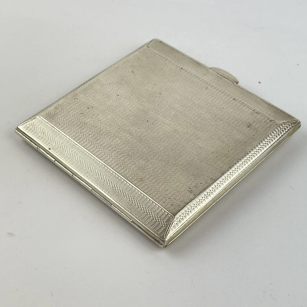 leather cigarette case amazon Amazon.com: Bacci L.I. Womens Genuine Leather Cigarette Case & Lighter  Holder with Twist Clasp Change Purse (Black) : Health & Household