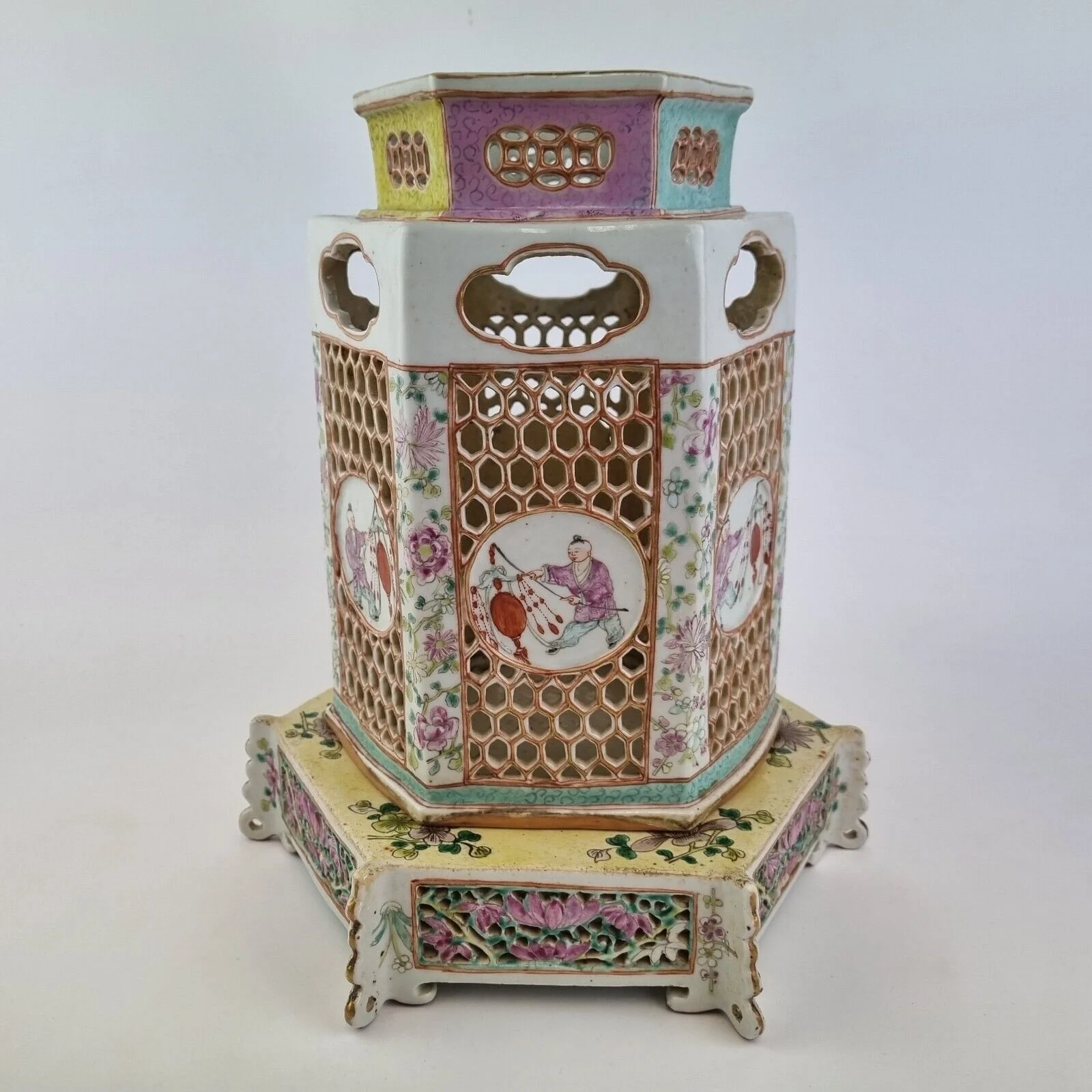 Antique 19th Century Chinese Famille Rose Reticulated Lantern Figures 29cm