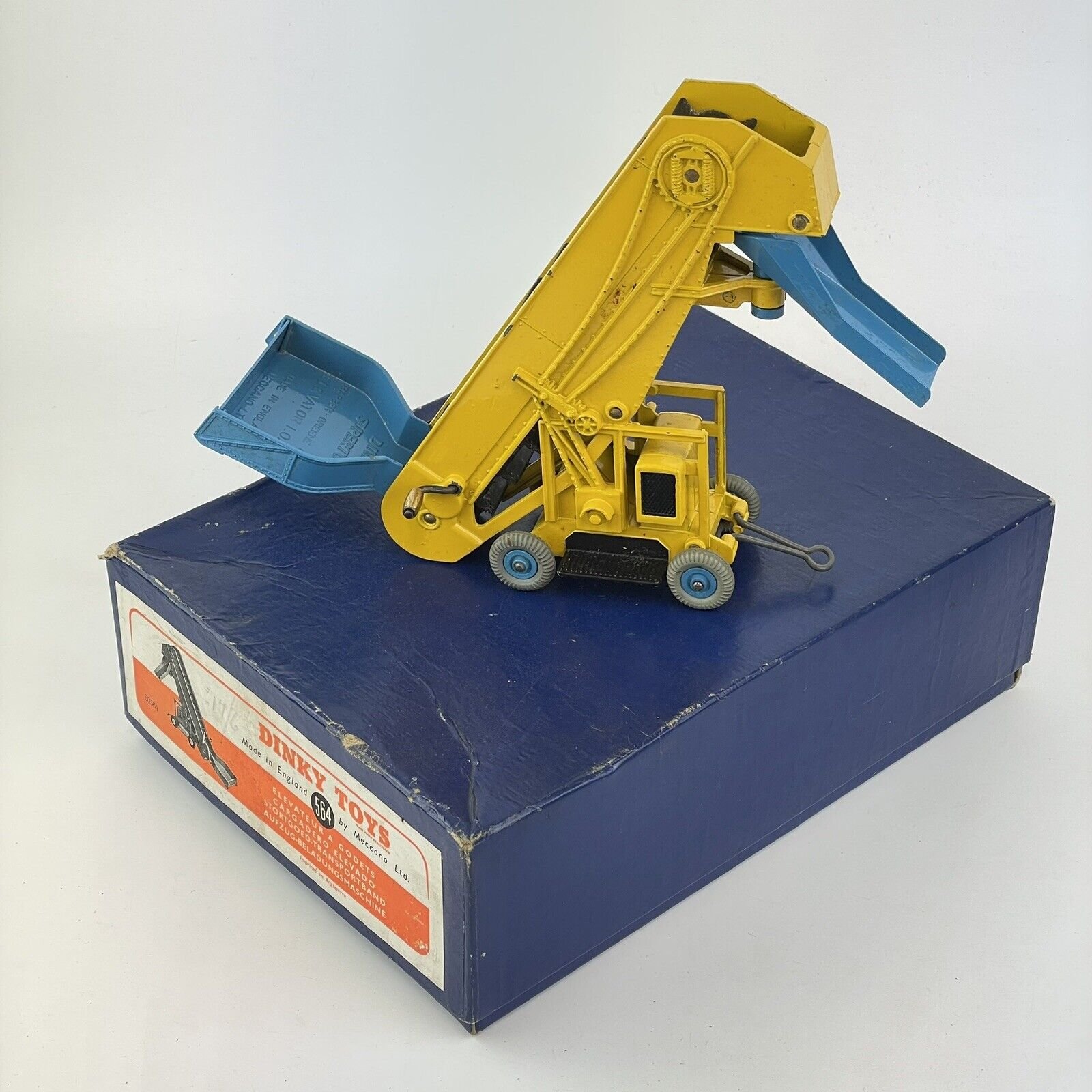 Vintage Boxed Dinky Toys Supertoys No. 564 Elevator Loader