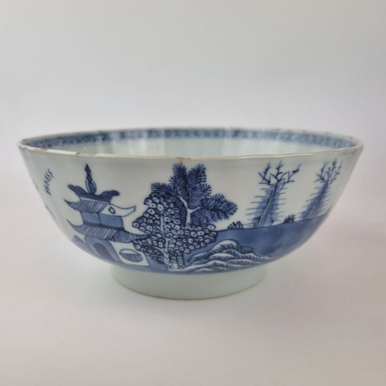 Antique 18th Century Chinese Blue And White Small Punch Bowl Decorated Landscape