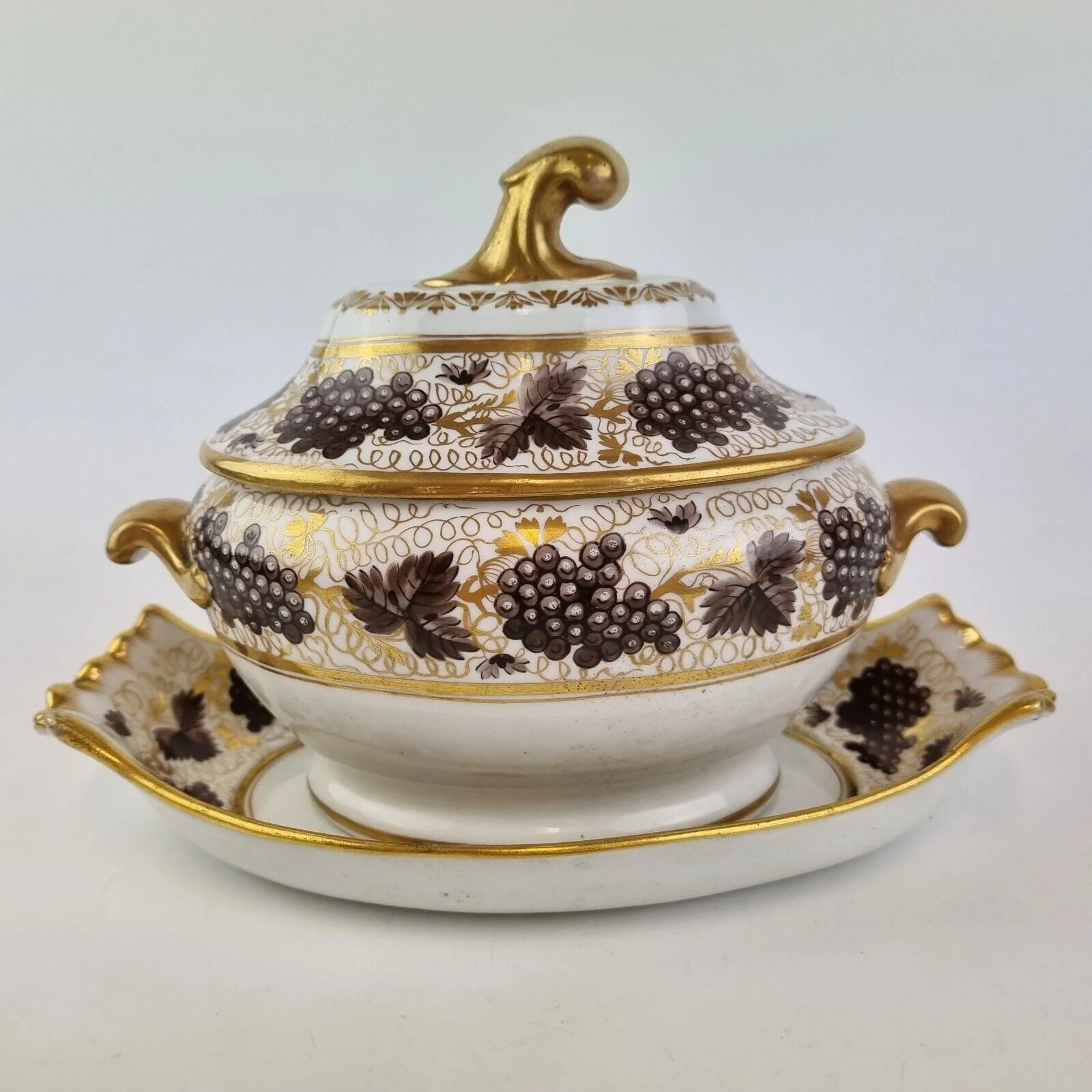 Antique 19thC Worcester Flight Barr Sauce Tureen On Stand Painted Fruiting Vines