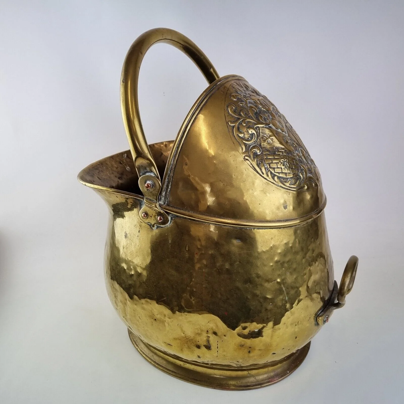 Antique Brass Coal Scuttle With Armorial Decoration To Hood