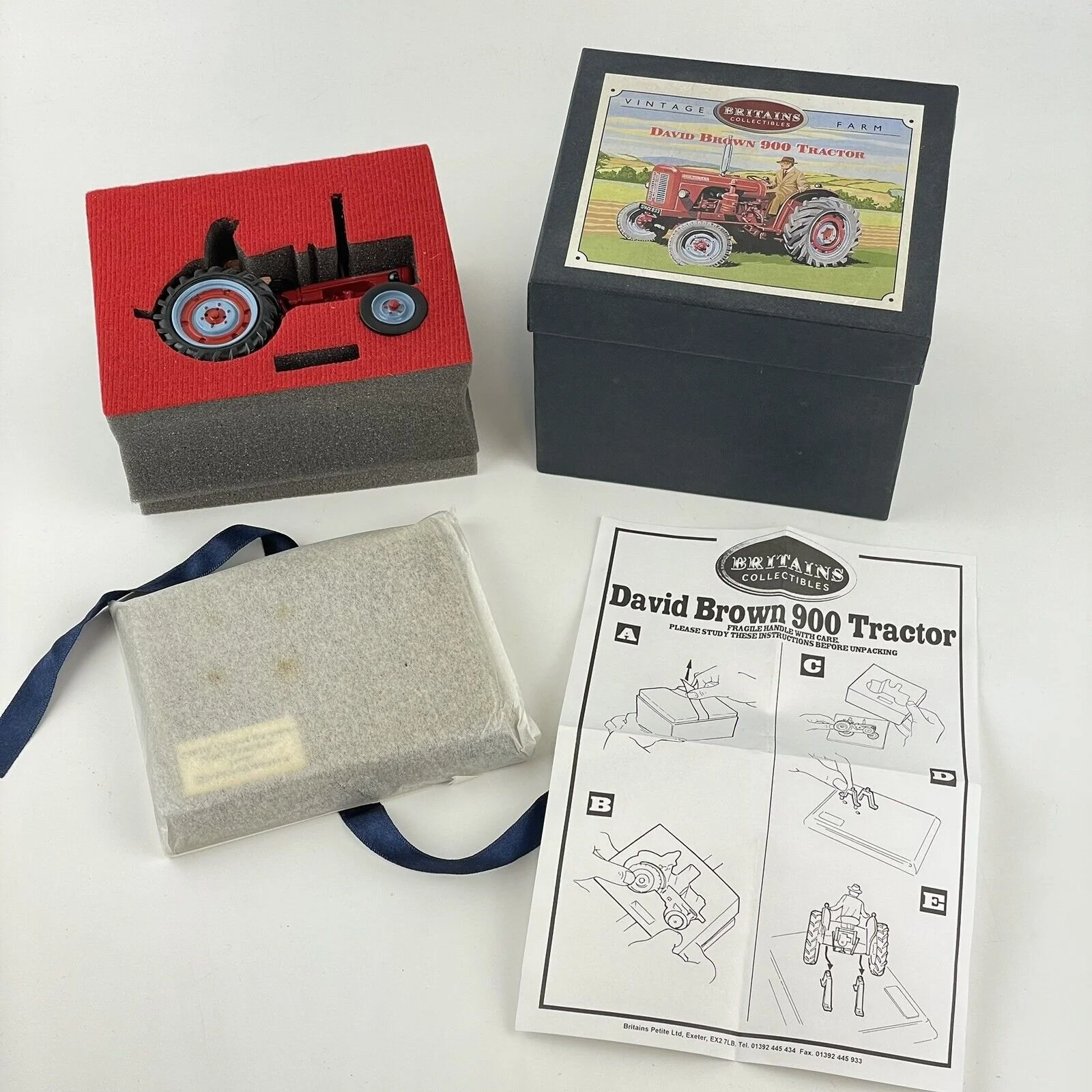 Vintage Boxed Britains David Brown 900 Tractor 08716 Vintage Farm