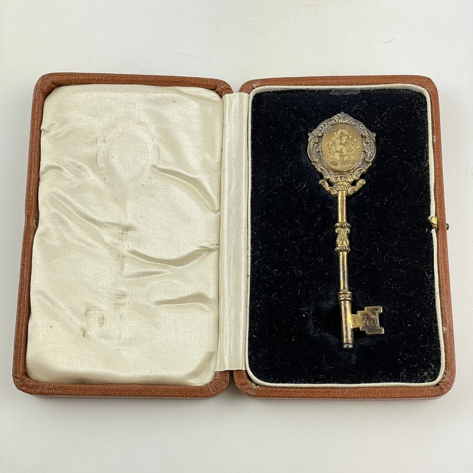 Antique Solid Silver Presentation Key Thomas Fattorini 1928 Sir George Robertson