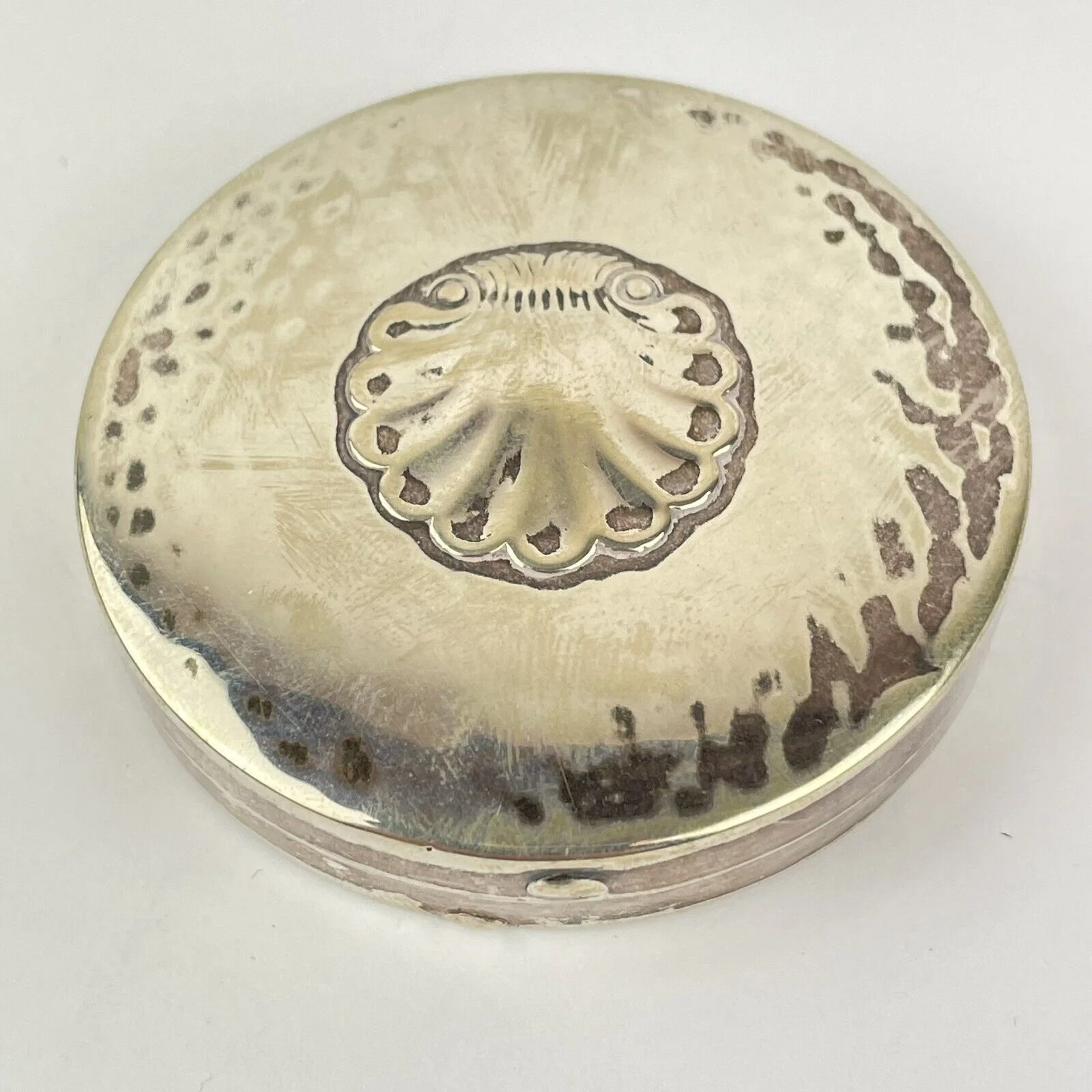 Antique Danish Solid Sterling Silver Shell Topped Box / Compact 6cm