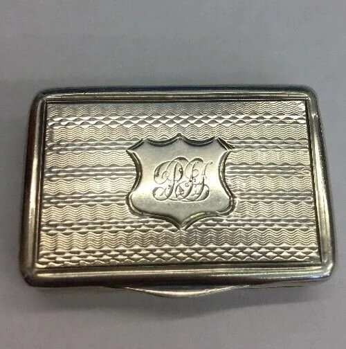 Antique Vinaigrette Circa 1867 Solid Silver William Simpson 2.6cm In Height