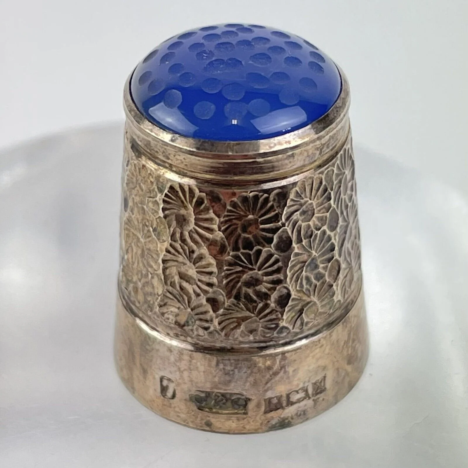 Vintage Solid Silver Thimble Cohen & Charles 1972 Blue Glass Topped 2.2cm 5.5g