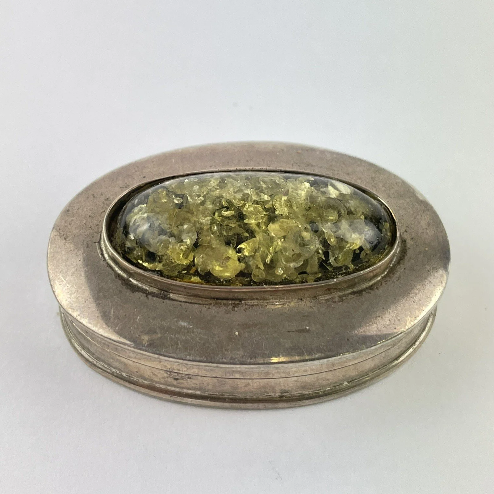 Vintage Solid Sterling Silver Green Amber Set Pill / Trinket Box 4.5cm X 3cm 19g