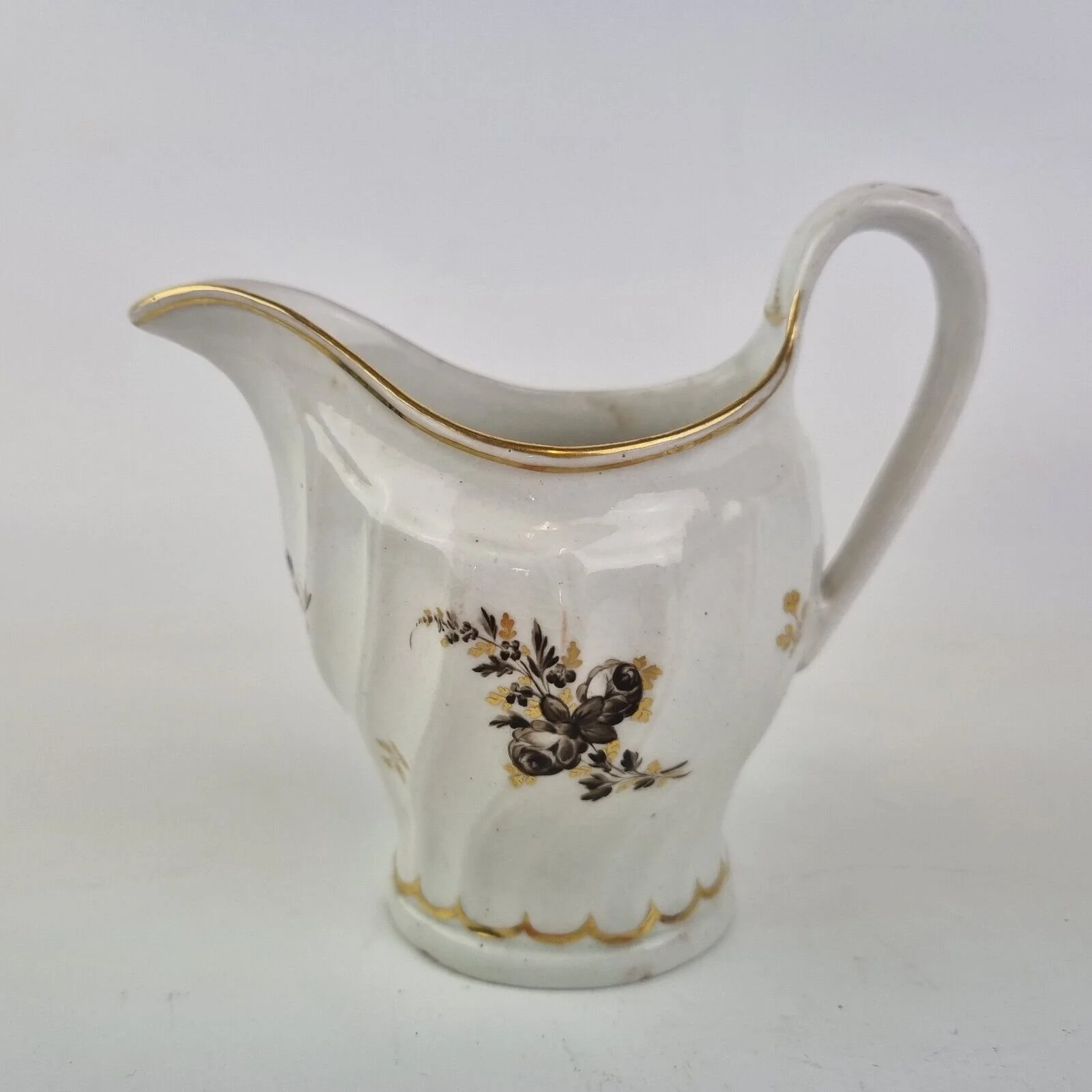 Antique 18th Century Chamberlains Worcester Fluted Cream Jug Decorated Flowers