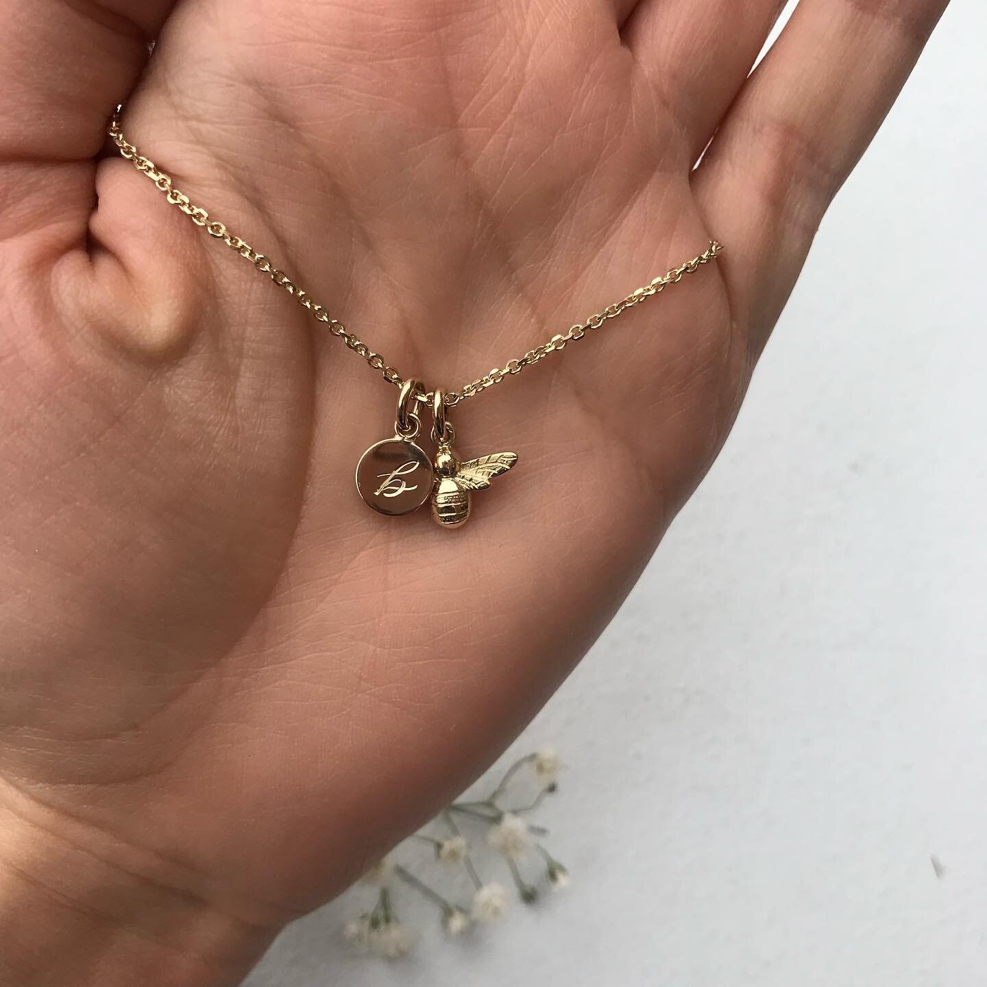 I&rsquo;m in the process of making some more of my little gold 🐝⁣
⁣
They look lovely on their own or paired with charms, like this hand engraved initial ✨ I&rsquo;ve just ordered some gold to make myself a little something to celebrate Pops being bo
