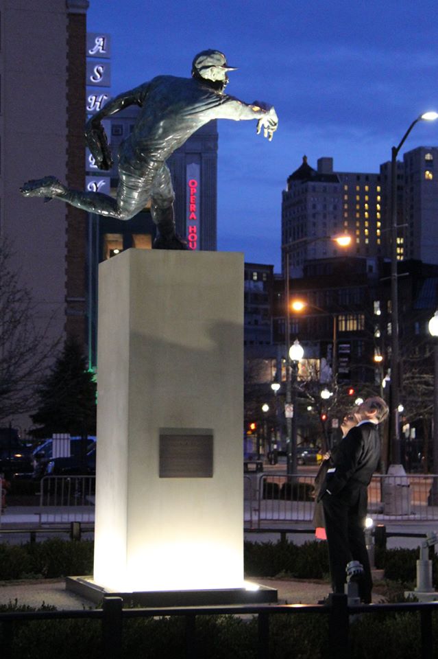 A. Thomas Schomberg statues unveiled at the Detroit Athletic Club