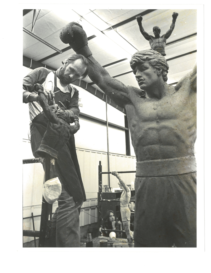 TOM MODELING LG ROCKY.png